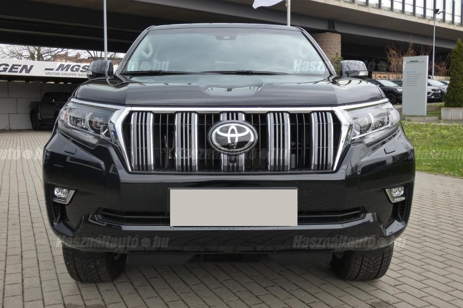 Toyota Land Cruiser – 2. kép
