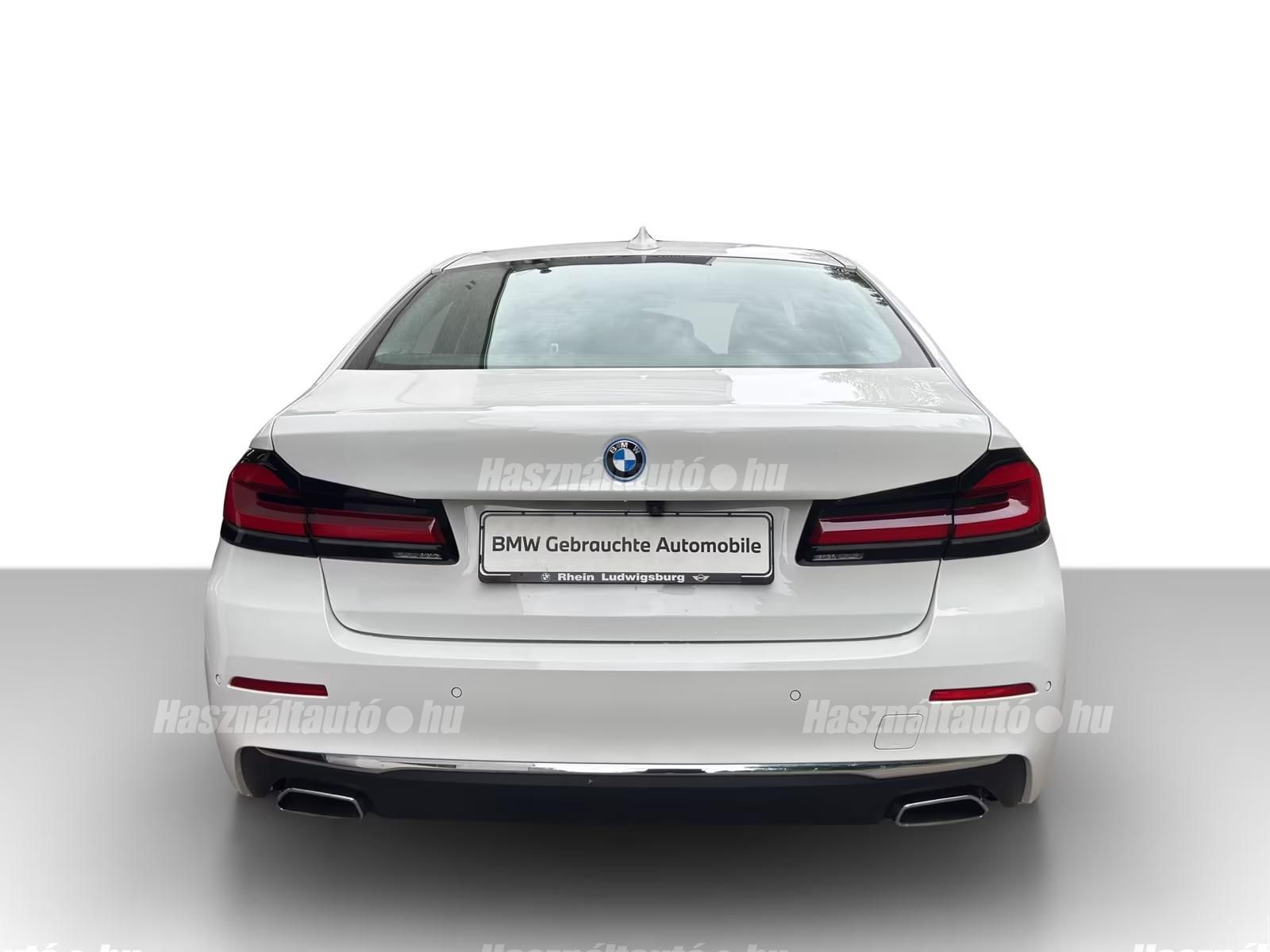 BMW 545 – 11. kép