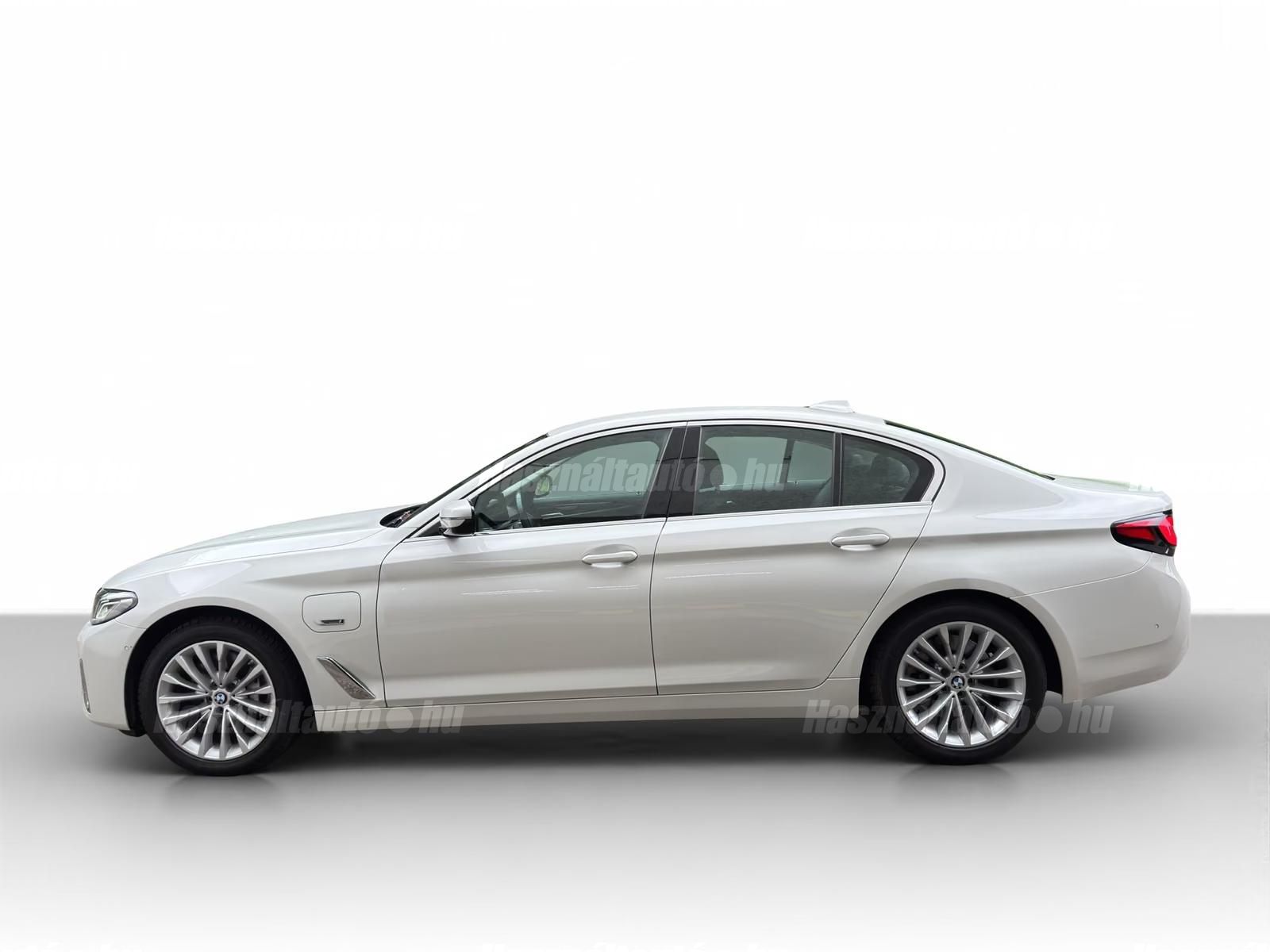 BMW 545 – 4. kép