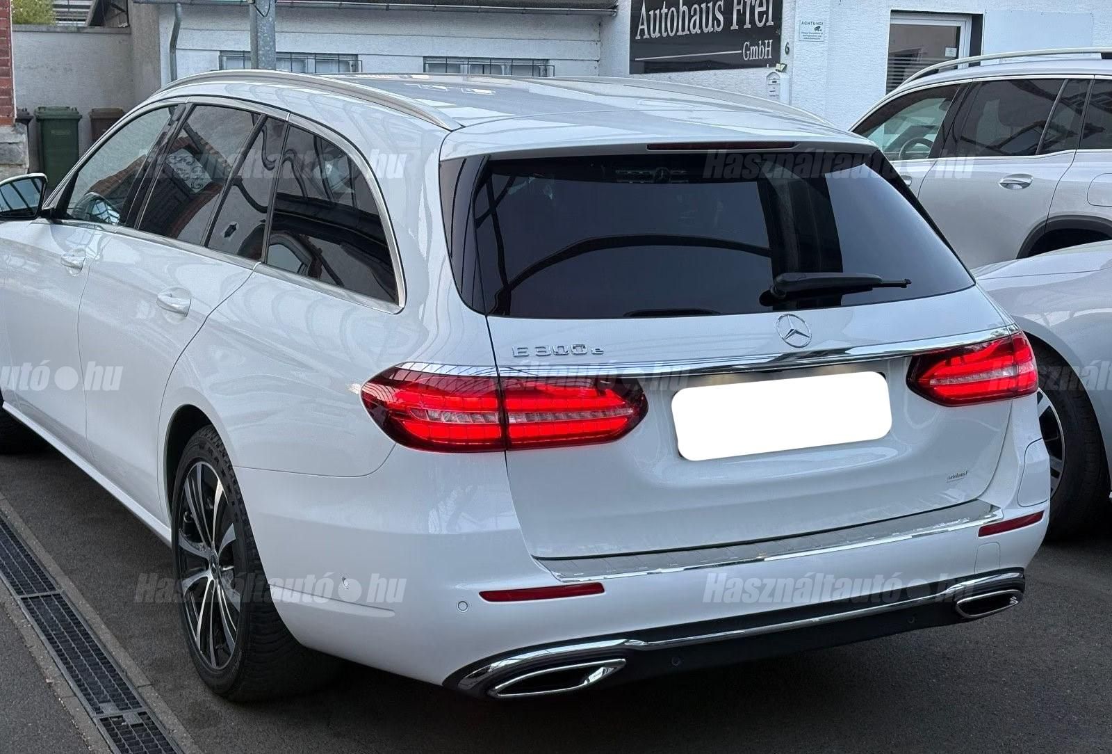 Mercedes-Benz E 300 – 6. kép