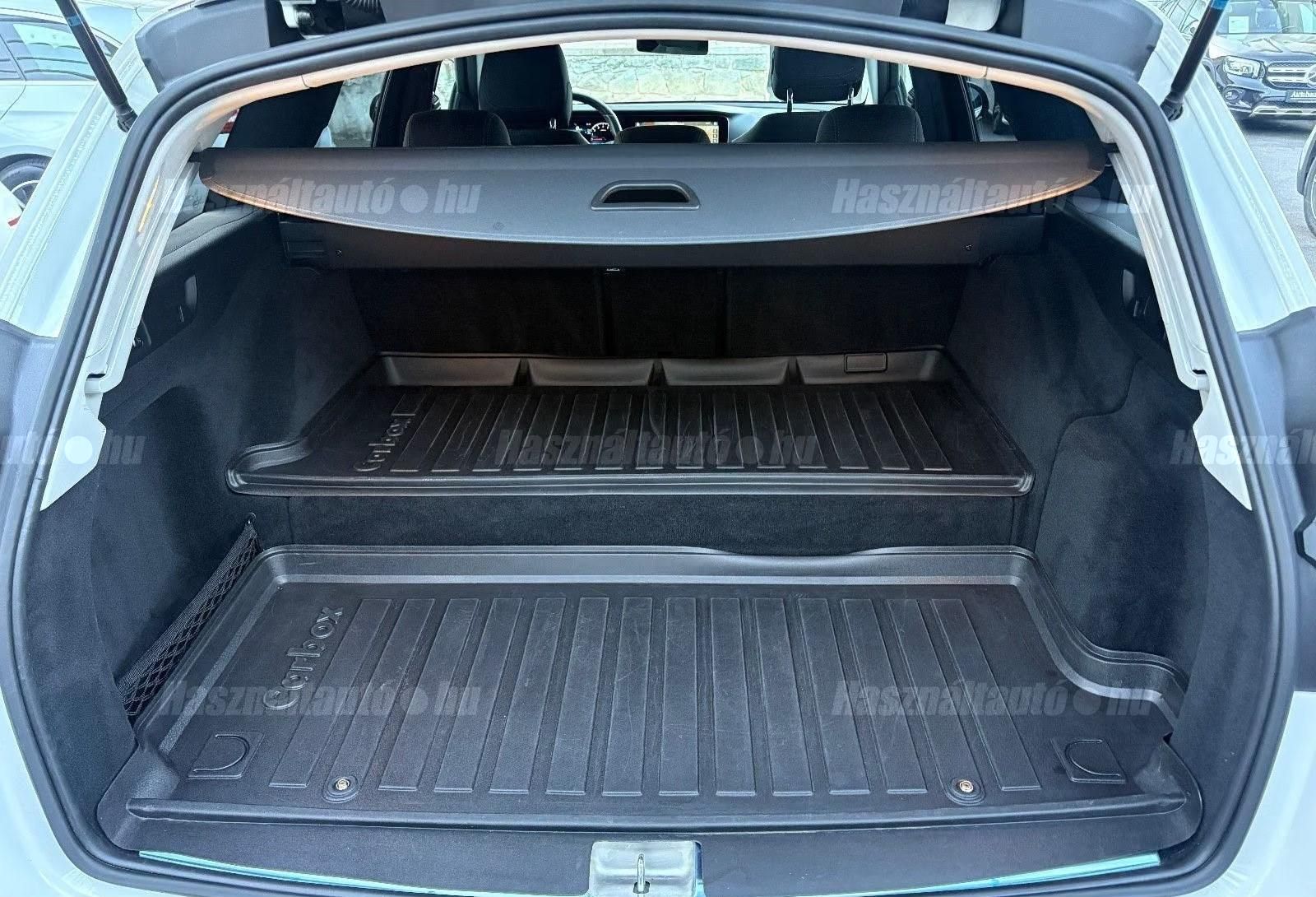 Mercedes-Benz E 300 – 8. kép