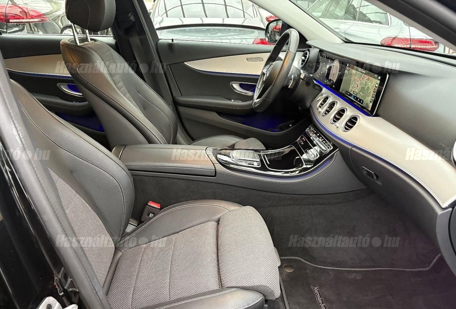 Mercedes-Benz E 300 – 2. kép