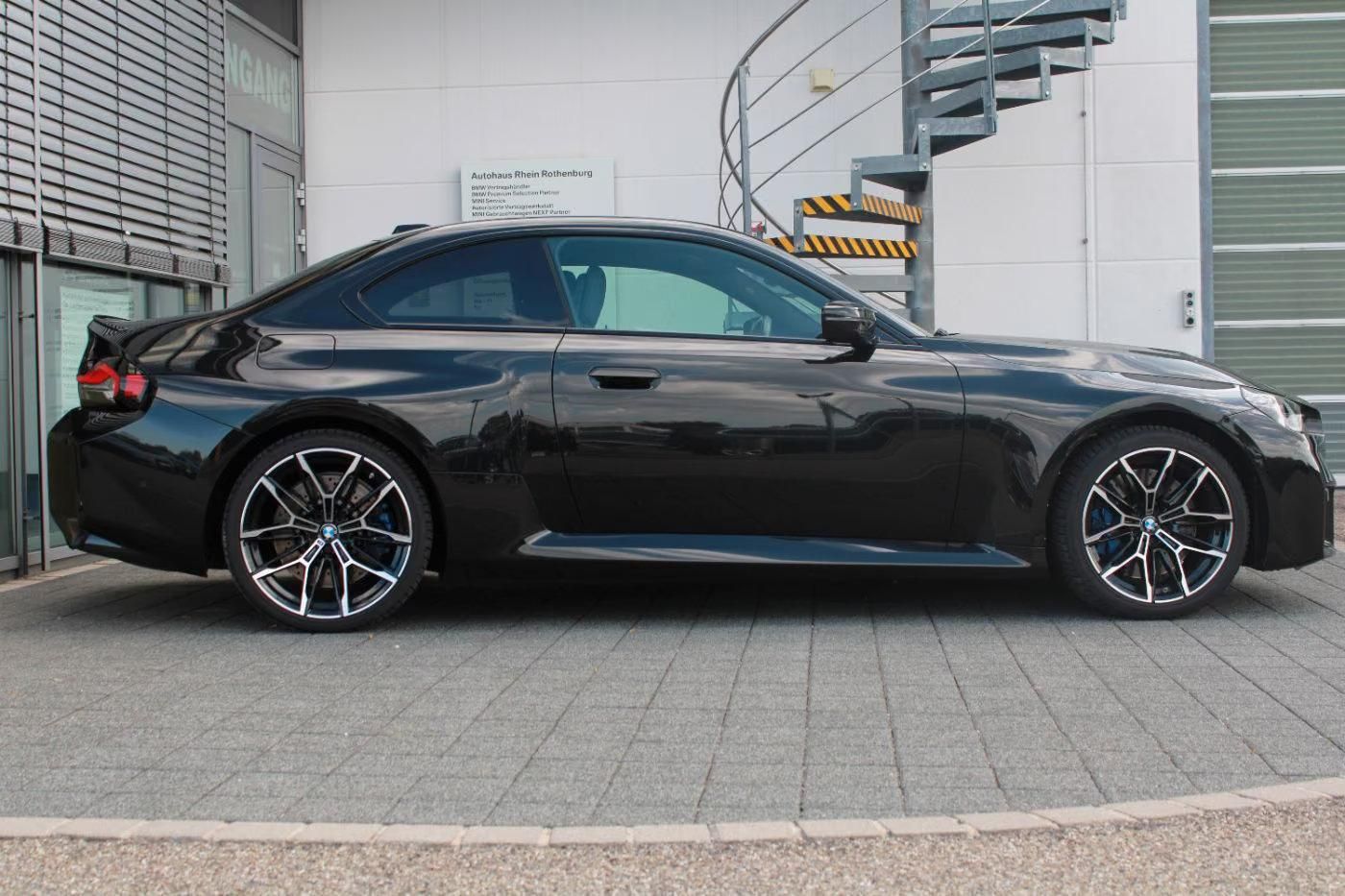 Használt BMW M2 (2023, fekete) – 8. kép