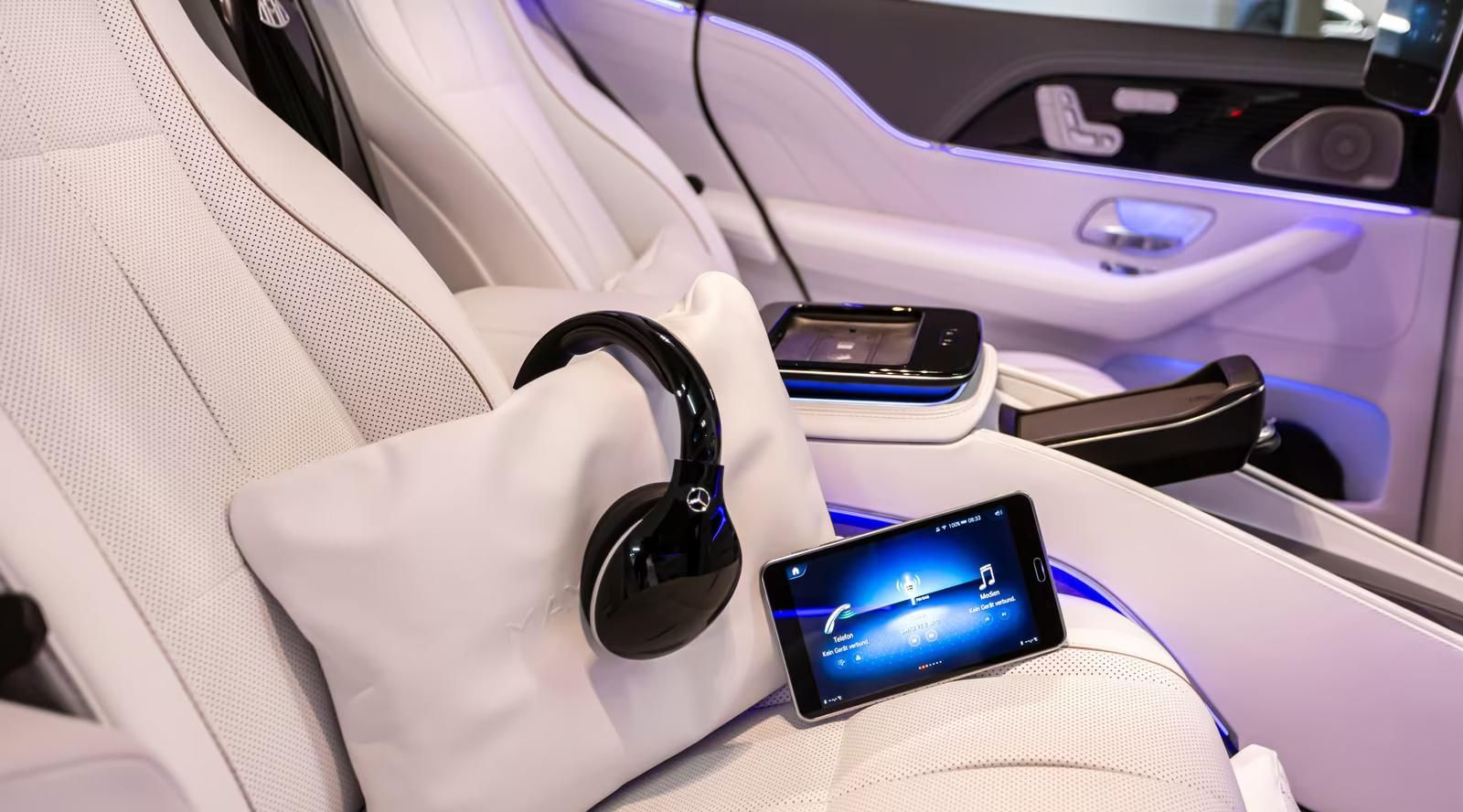 Használt Mercedes-Maybach GLS 600 (2022, ezüst) – 10. kép