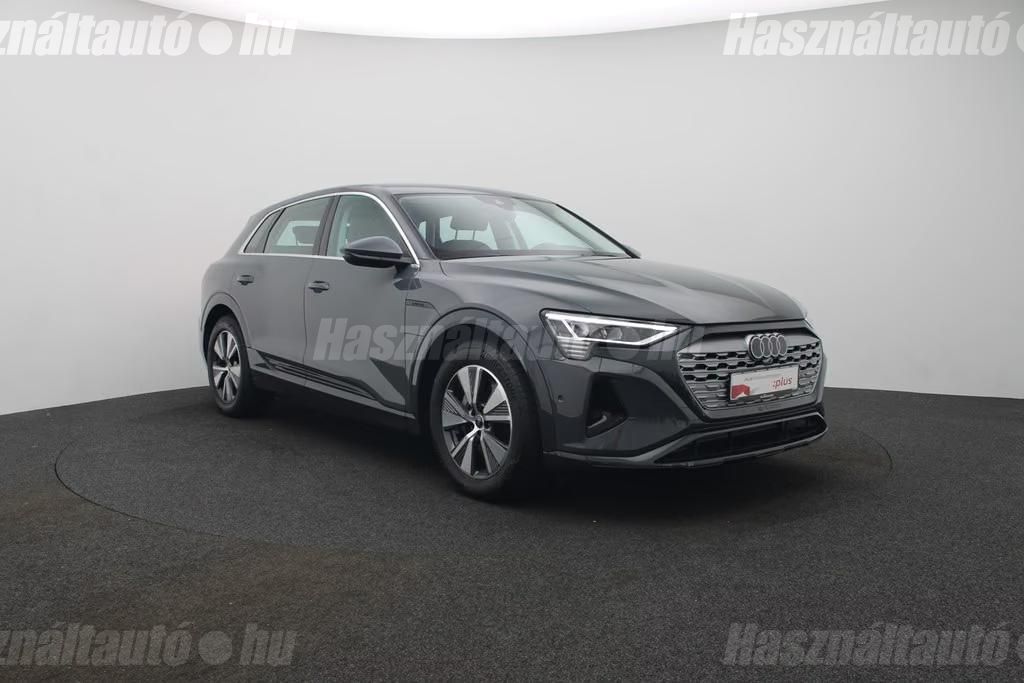 Audi Q8 – 1. kép