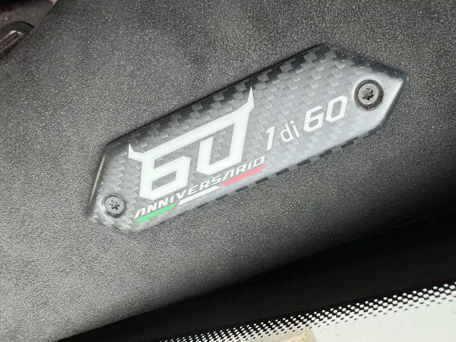 Használt Lamborghini Huracán (2023, szürke) – 8. kép