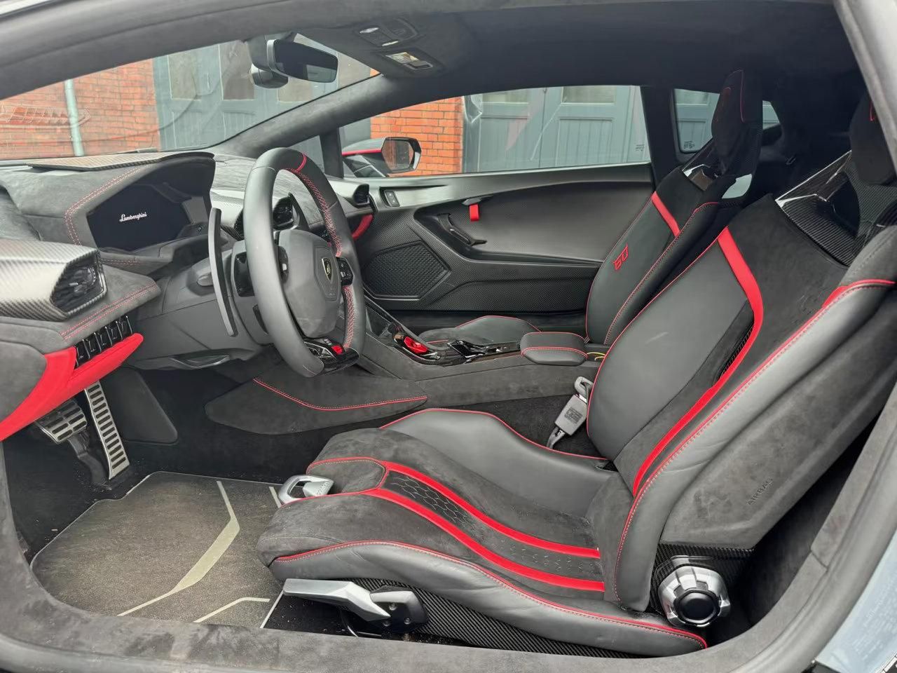 Használt Lamborghini Huracán (2023, szürke) – 7. kép