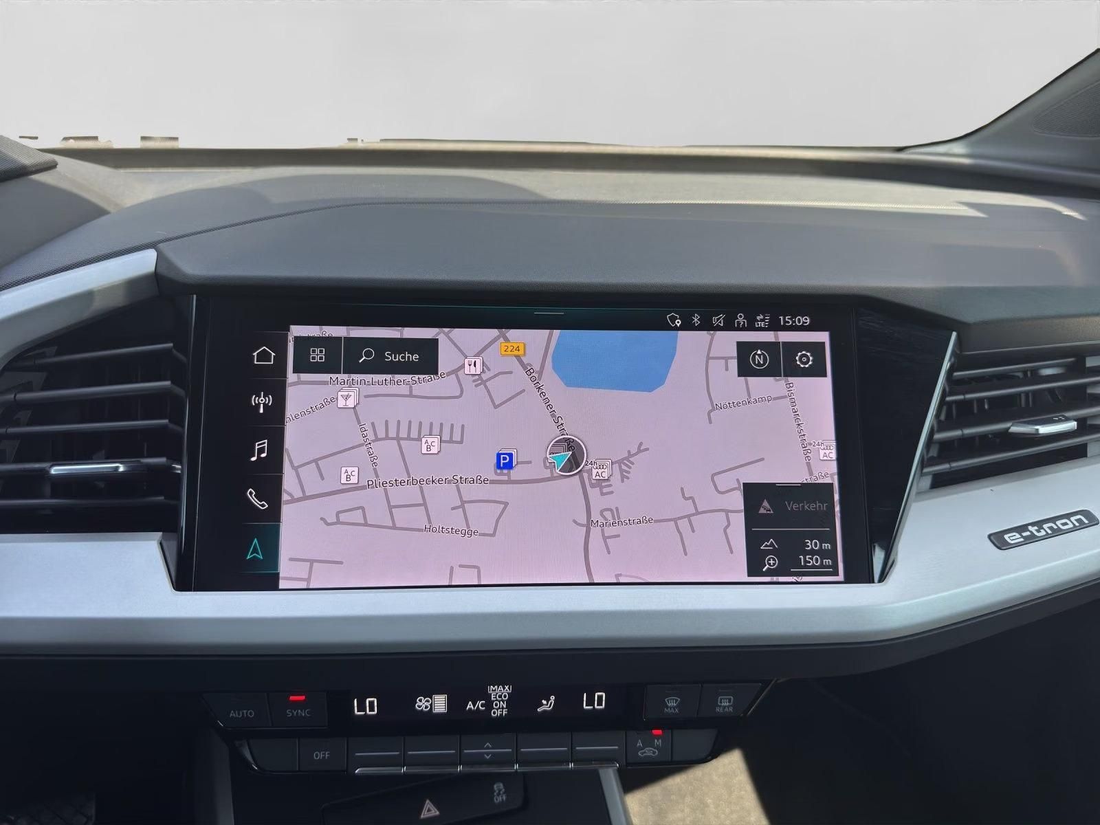 Használt Audi Q4 (2023, szürke) – 7. kép