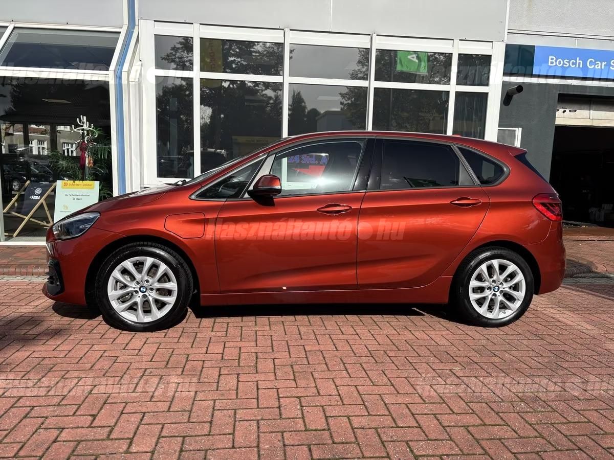 BMW 225 – 8. kép