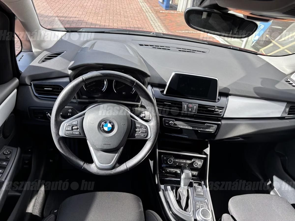 BMW 225 – 3. kép