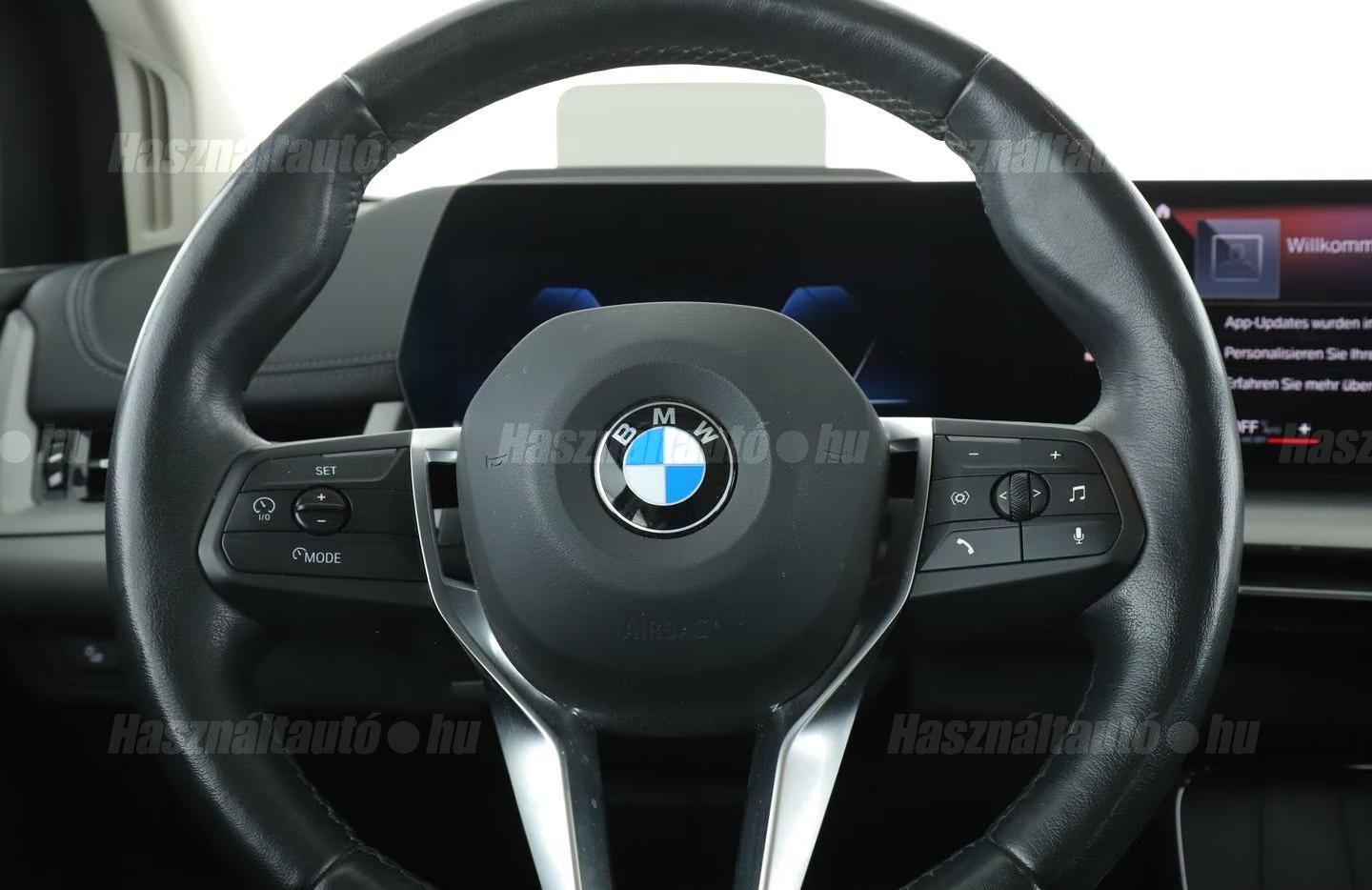 BMW 218 – 4. kép