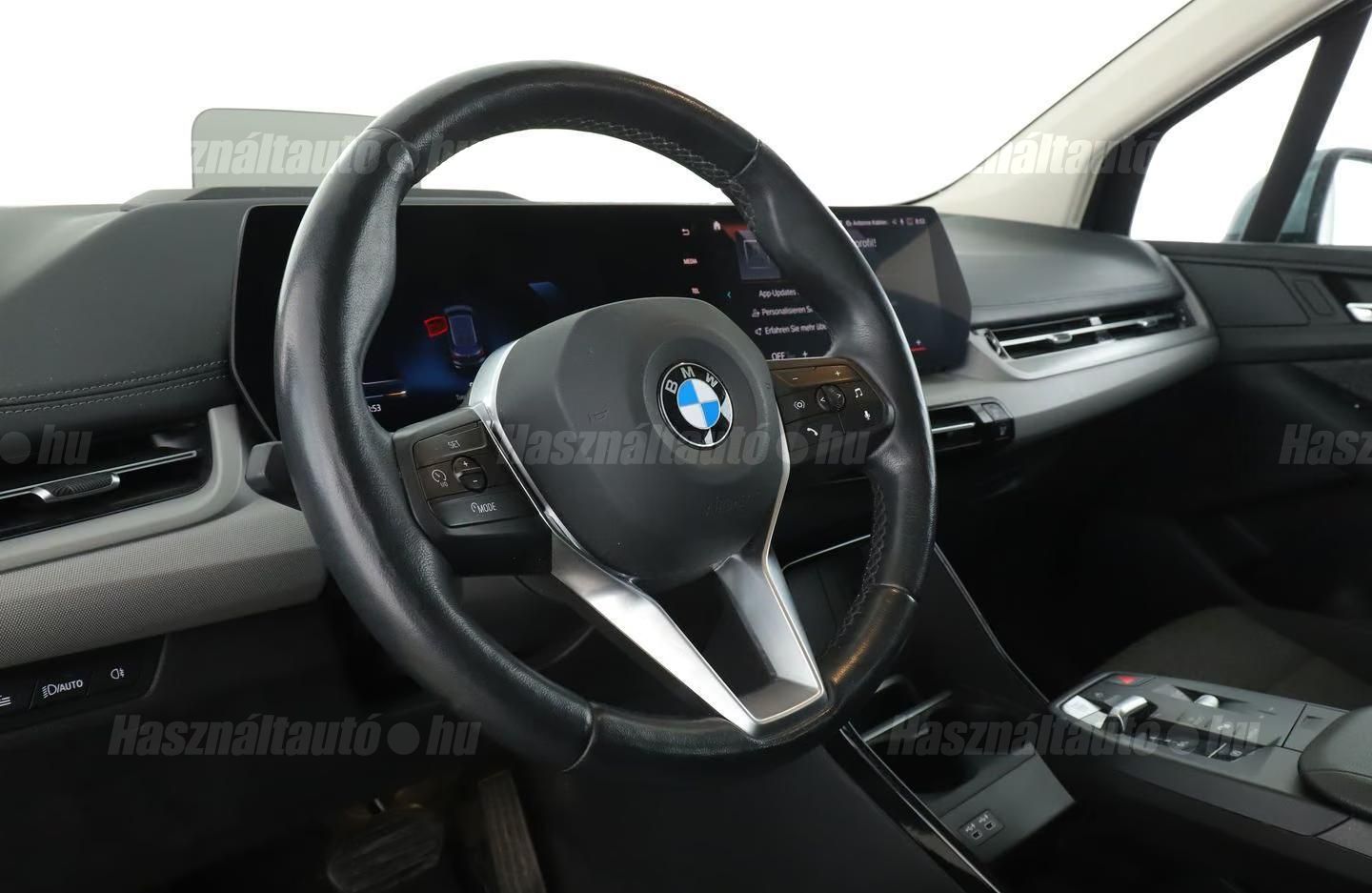 BMW 218 – 5. kép