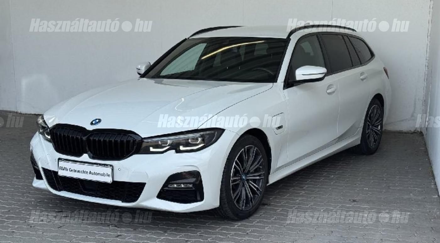 BMW 330 – 1. kép