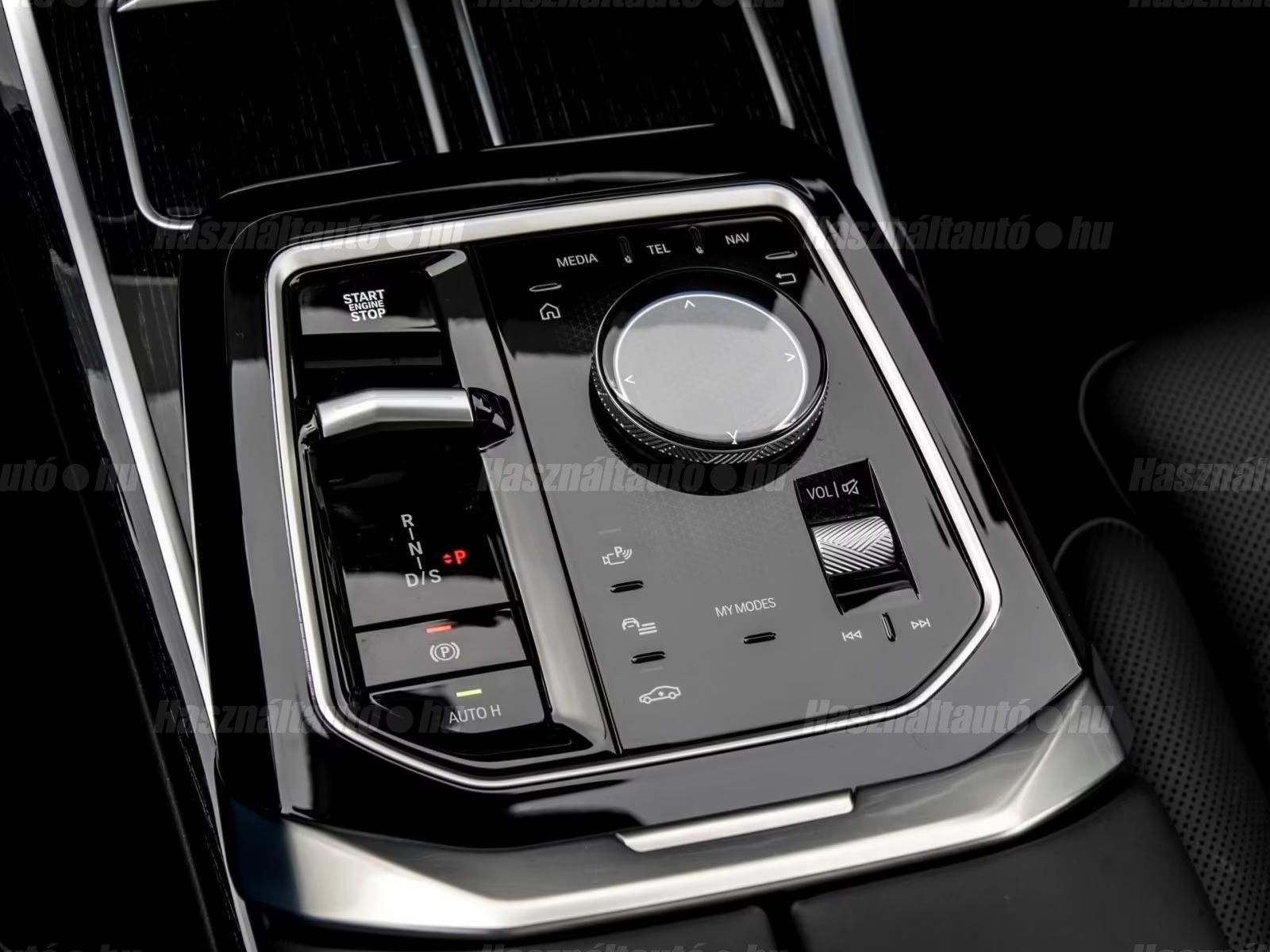 BMW 740 – 5. kép