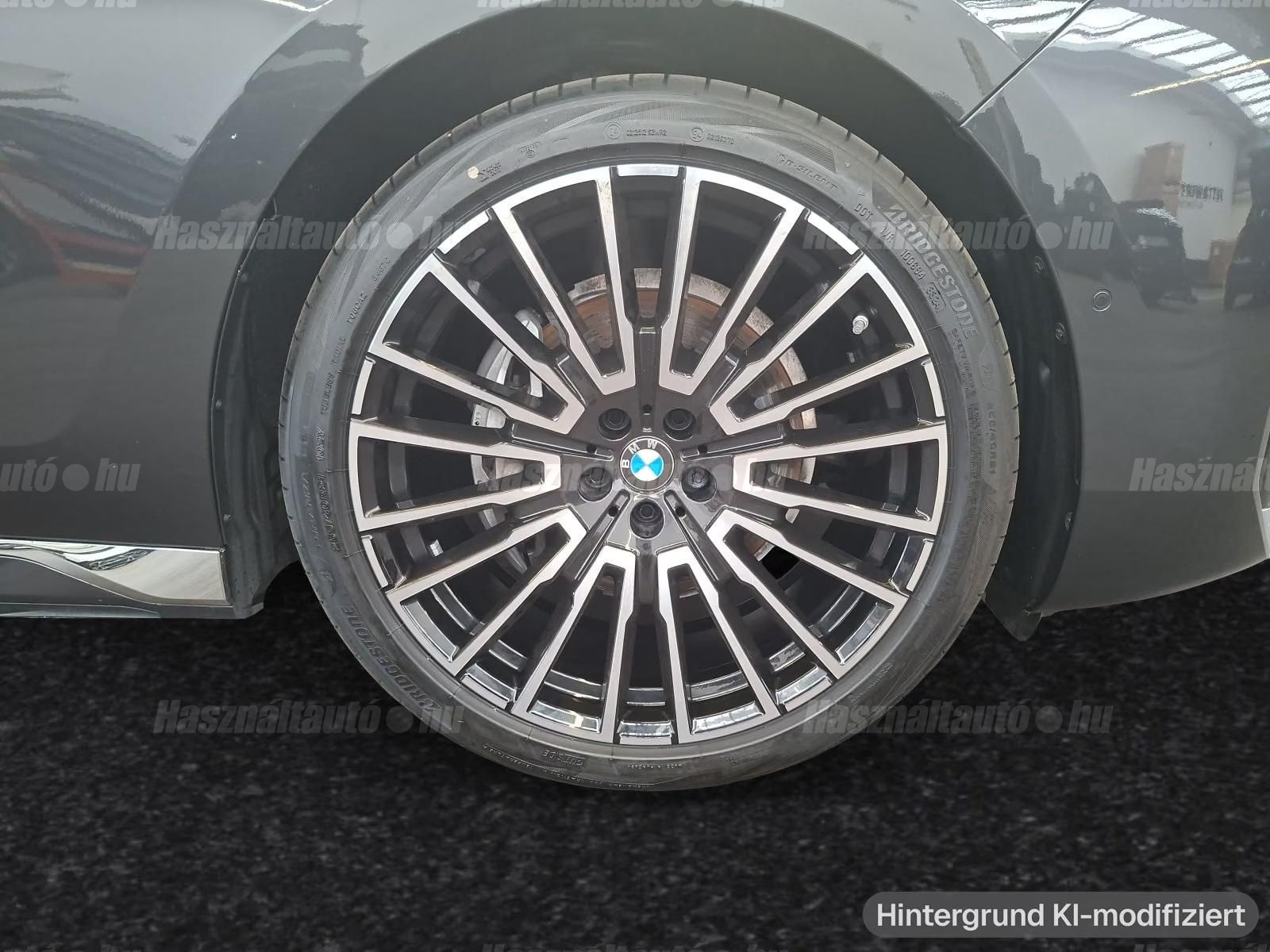 BMW 740 – 12. kép