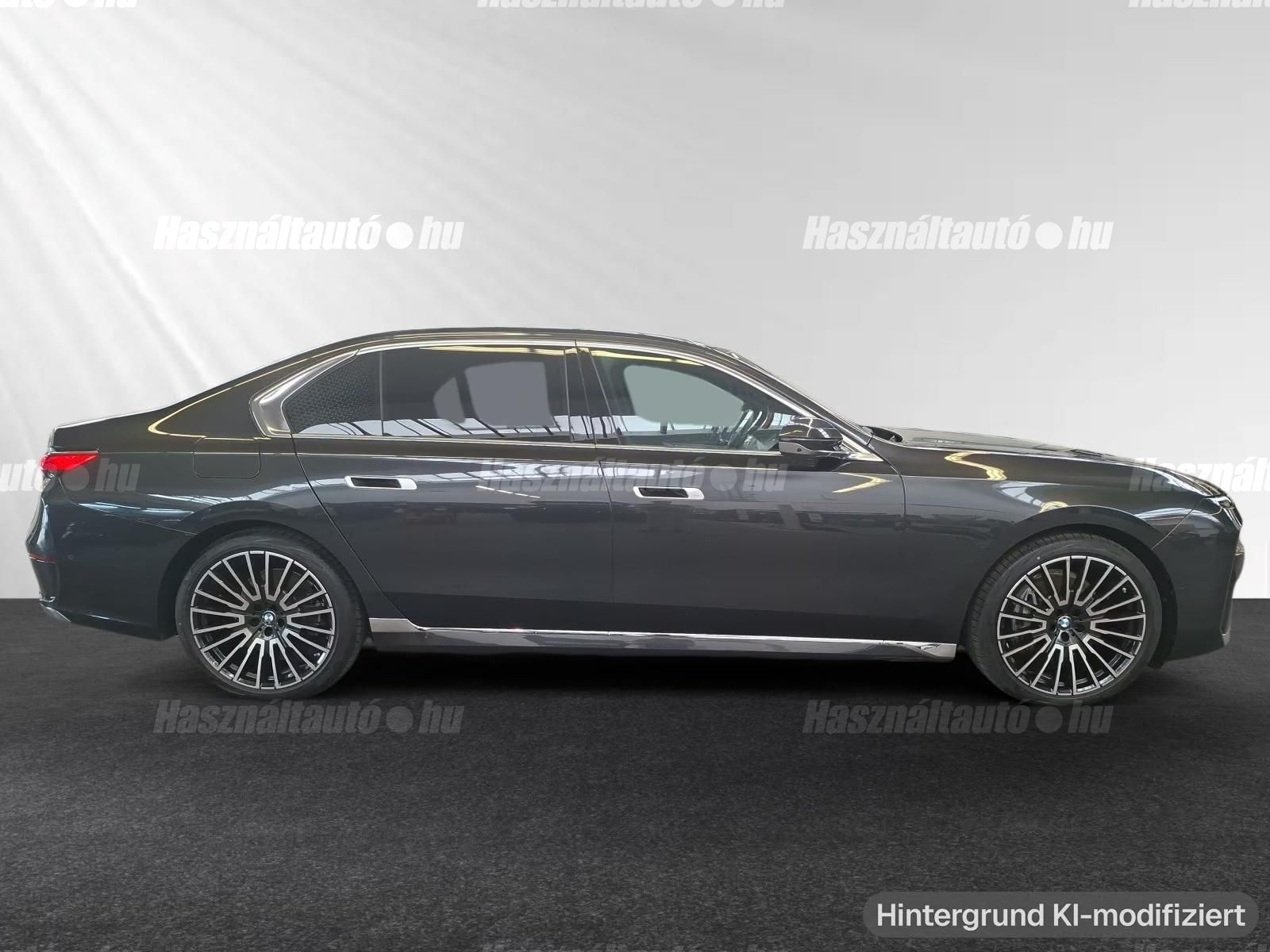 BMW 740 – 9. kép