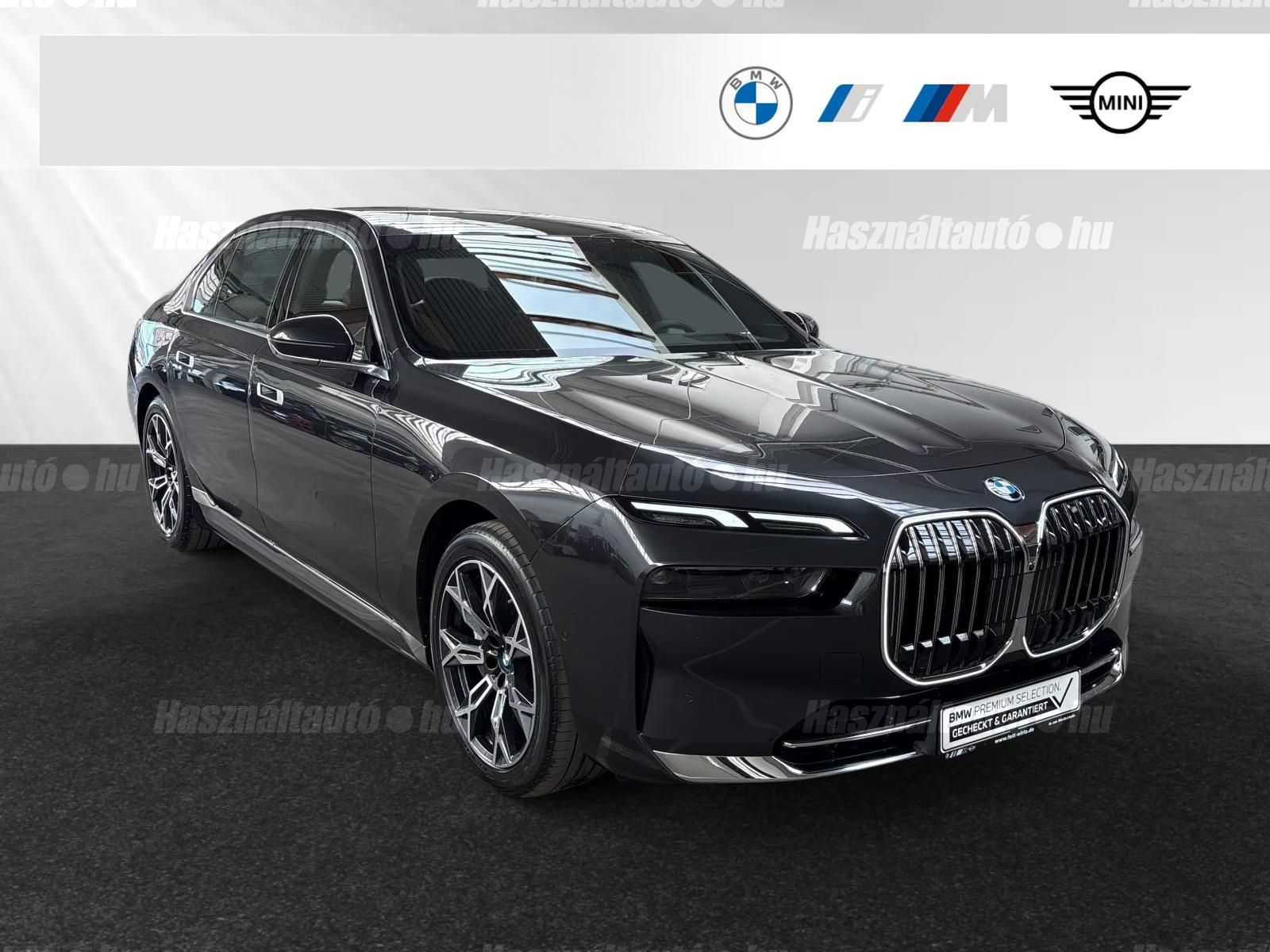 BMW 750 – 1. kép