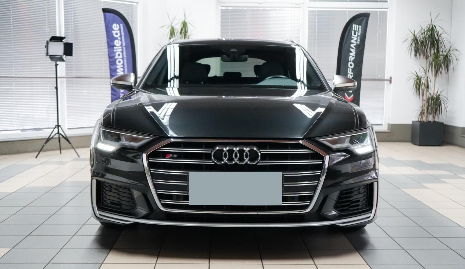 Használt Audi S6 (2021, szürke) – 2. kép