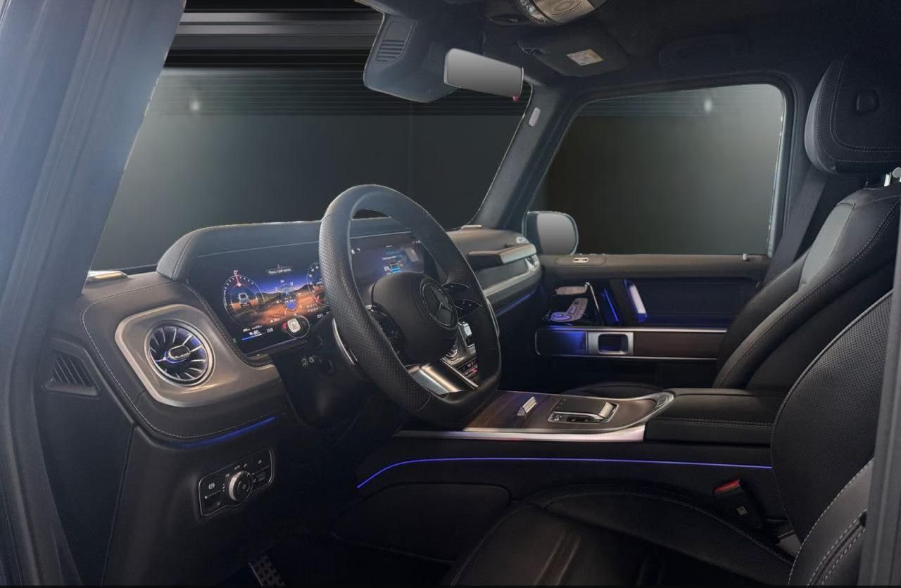 Használt Mercedes-Benz G-osztály (2026, kék) – 5. kép