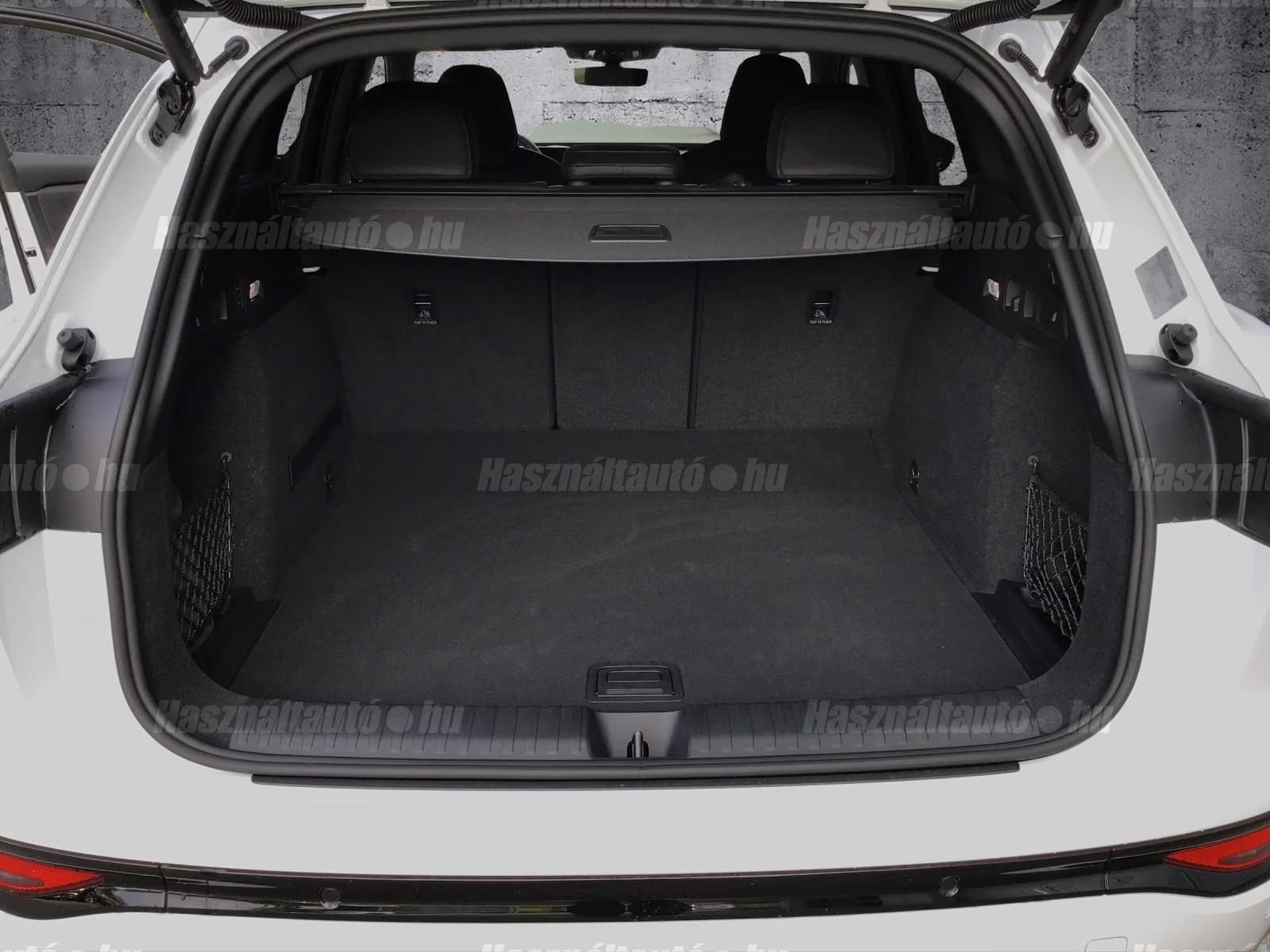 Audi Q6 – 9. kép