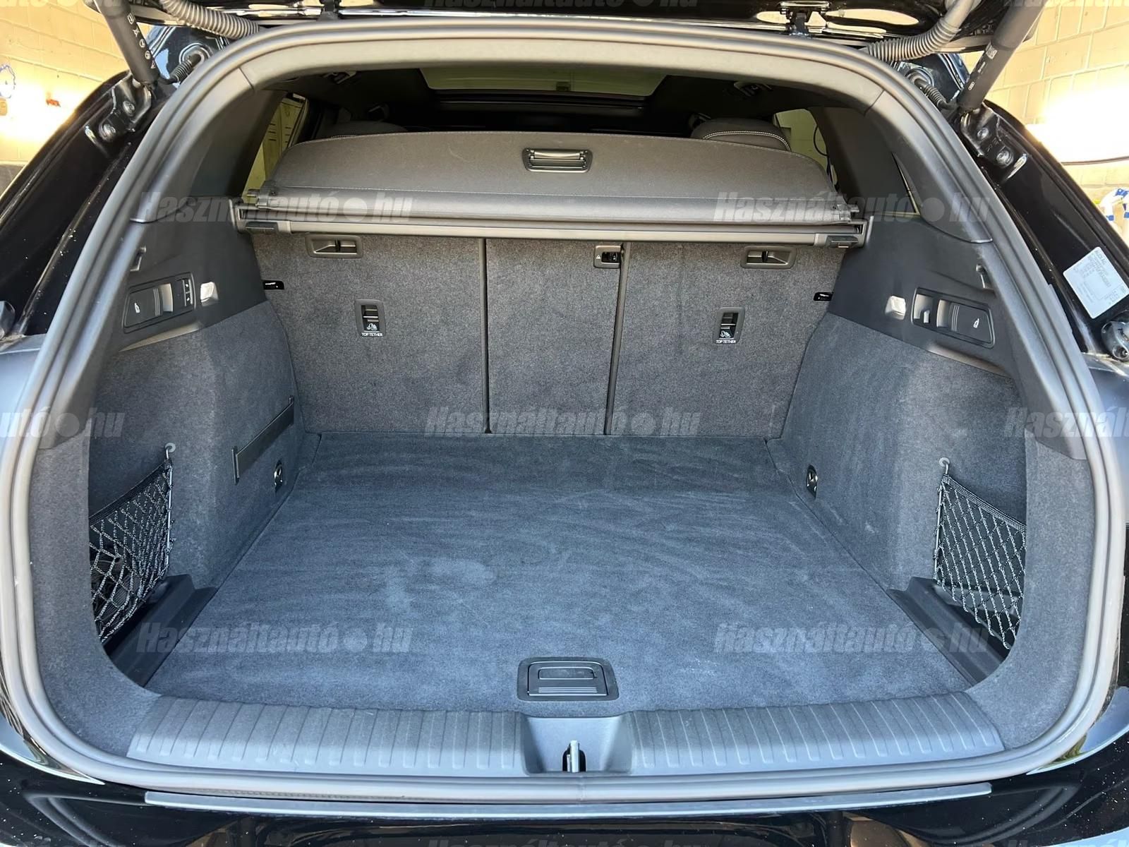 Audi Q6 – 8. kép