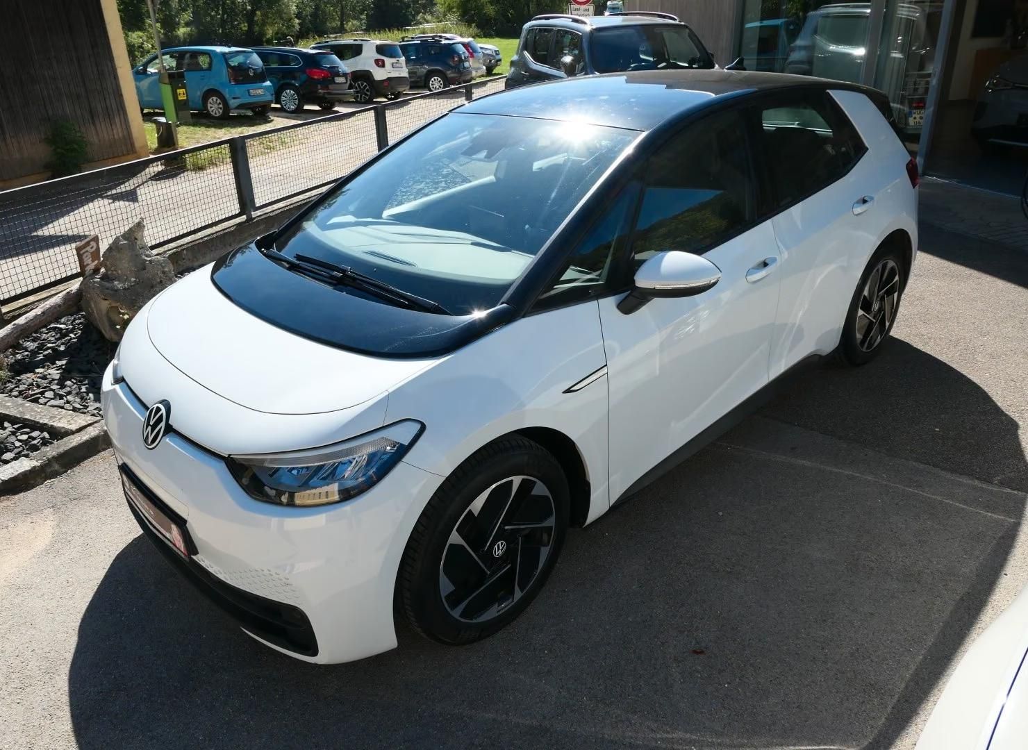 Használt Volkswagen ID.3 (2021, fehér) – 1. kép