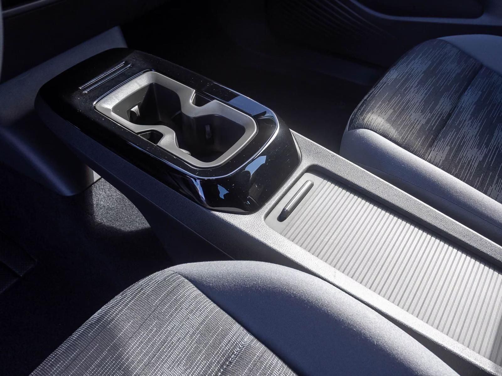 Használt Volkswagen ID.5 (2023, fehér) – 5. kép
