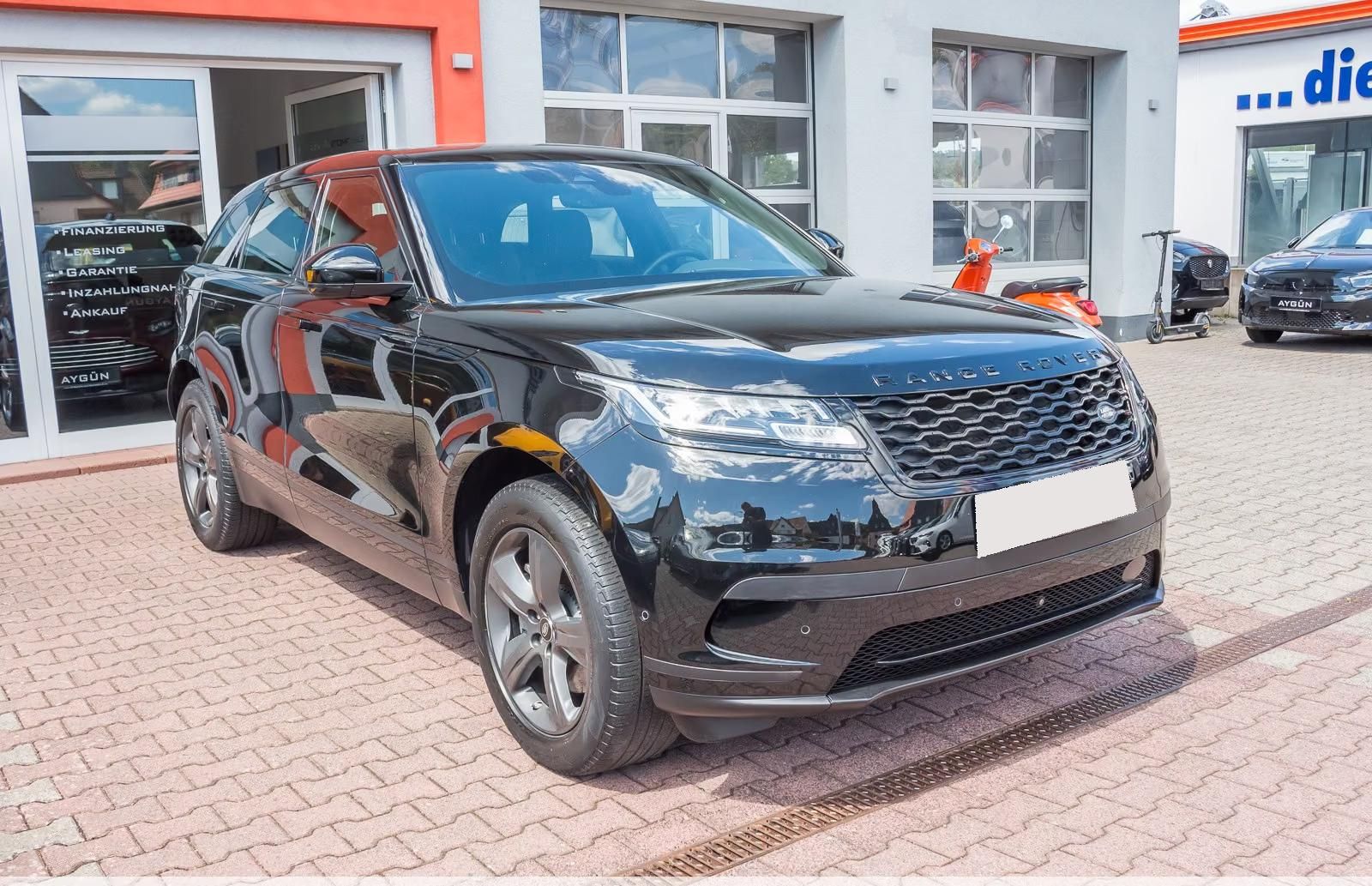 Használt Land Rover Range Rover Velar (2021, fekete) – 1. kép