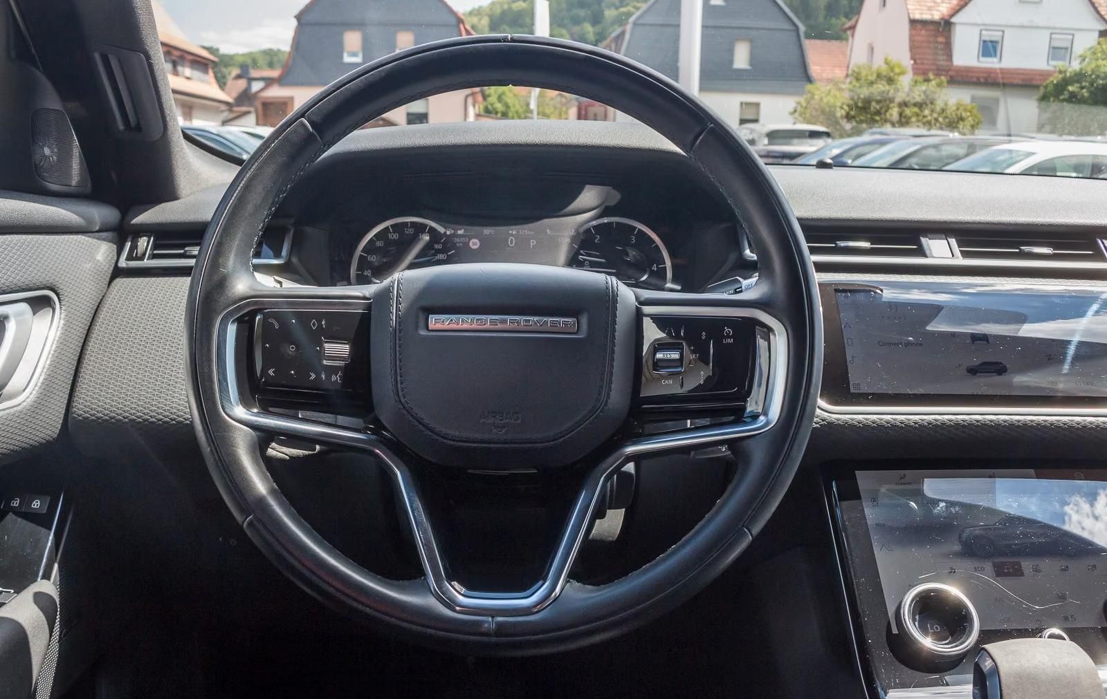 Használt Land Rover Range Rover Velar (2021, fekete) – 4. kép