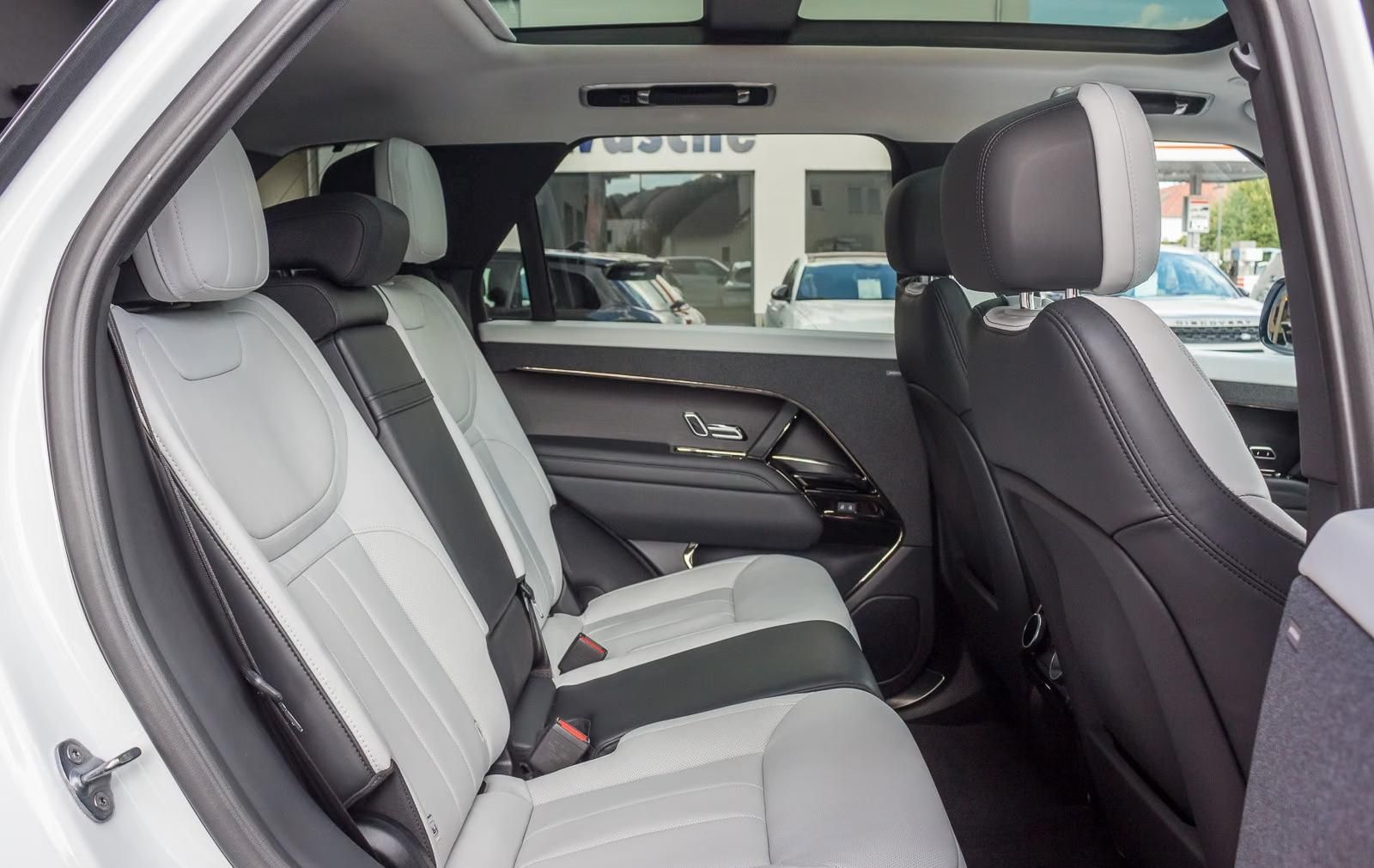 Használt Land Rover Range Rover Sport (2023, fehér) – 9. kép