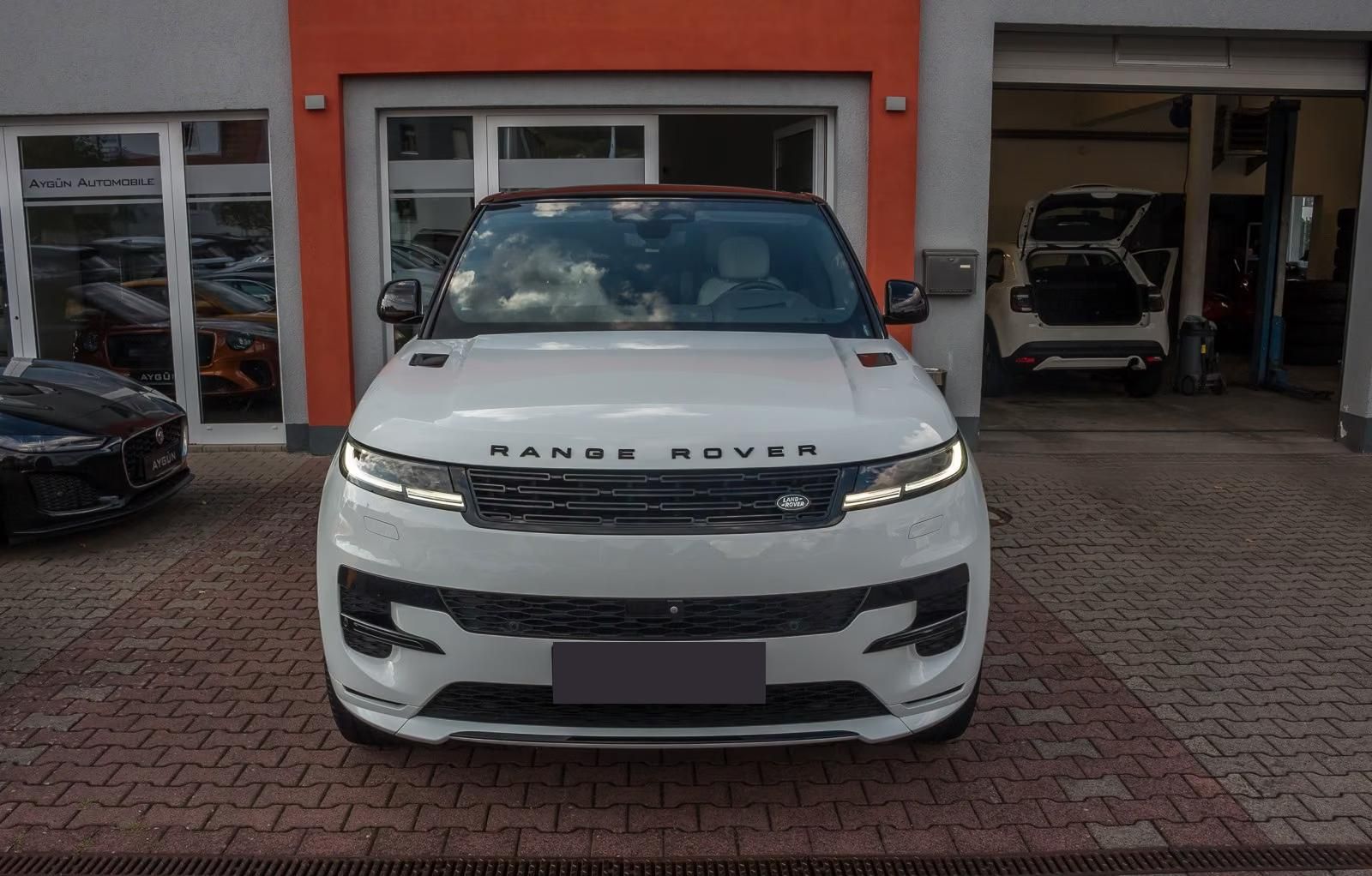 Használt Land Rover Range Rover Sport (2023, fehér) – 2. kép