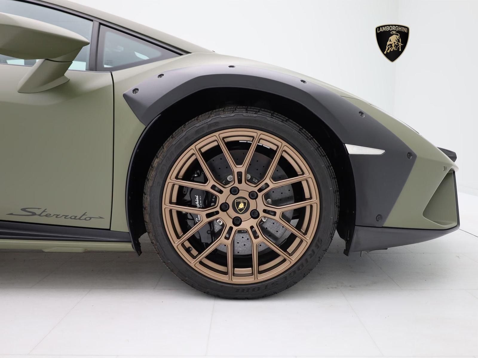 Használt Lamborghini Huracán (2024, zöld) – 3. kép