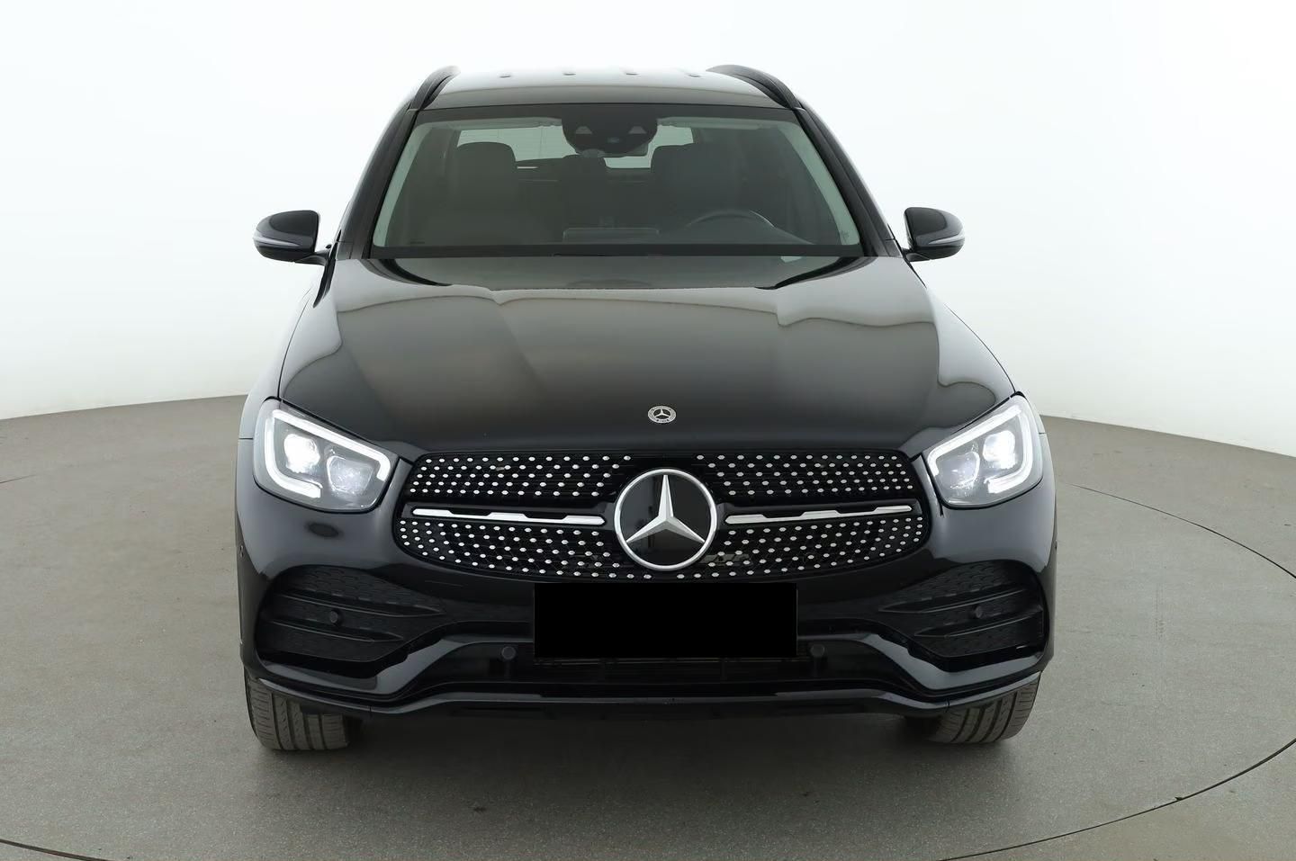 Használt Mercedes-Benz GLC 300 (2021, fekete) – 2. kép