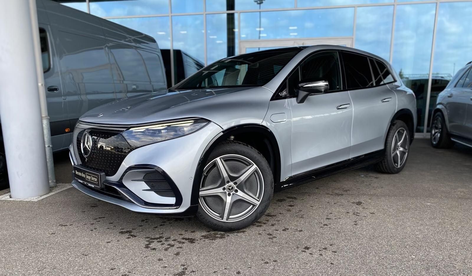 Használt Mercedes-Benz EQE SUV (2022, ezüst) – 1. kép