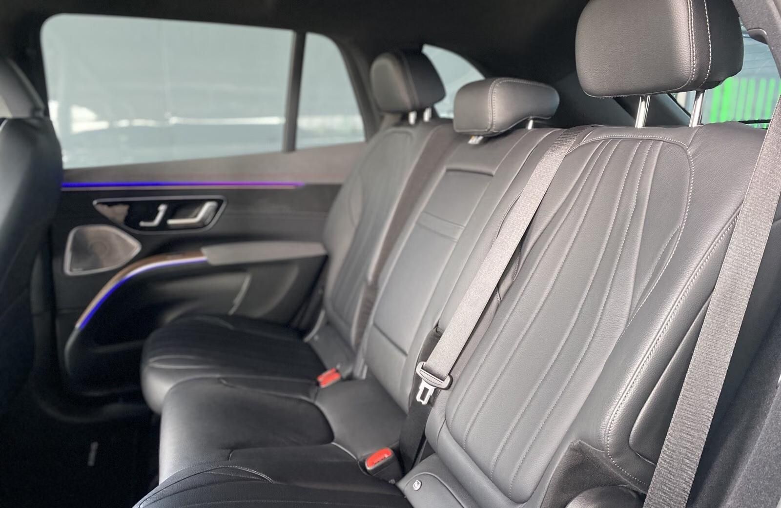 Használt Mercedes-Benz EQE SUV (2022, ezüst) – 5. kép