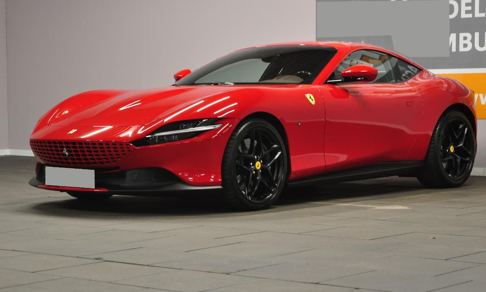 Használt Ferrari Roma (2021, piros) – 1. kép
