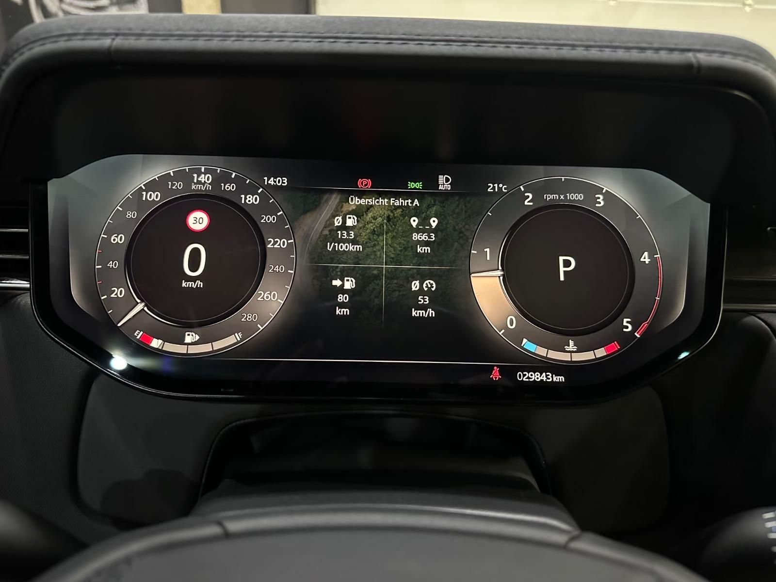 Használt Land Rover Range Rover (2023, bézs) – 4. kép