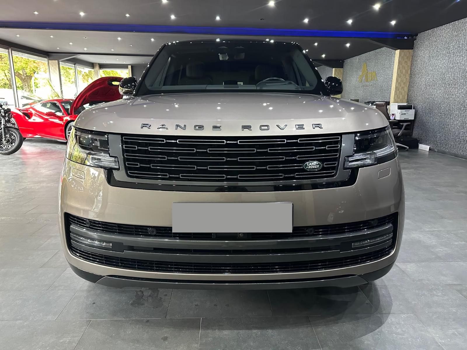 Használt Land Rover Range Rover (2023, bézs) – 2. kép