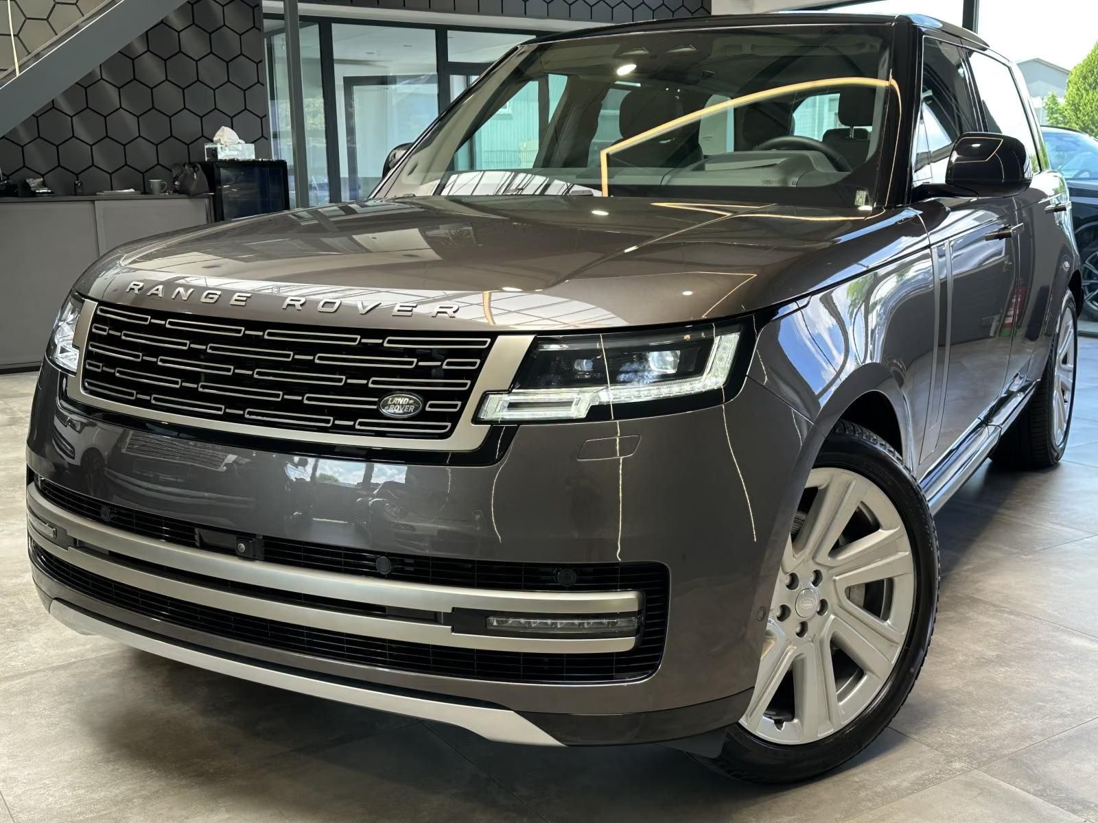 Használt Land Rover Range Rover (2023, szürke) – 1. kép
