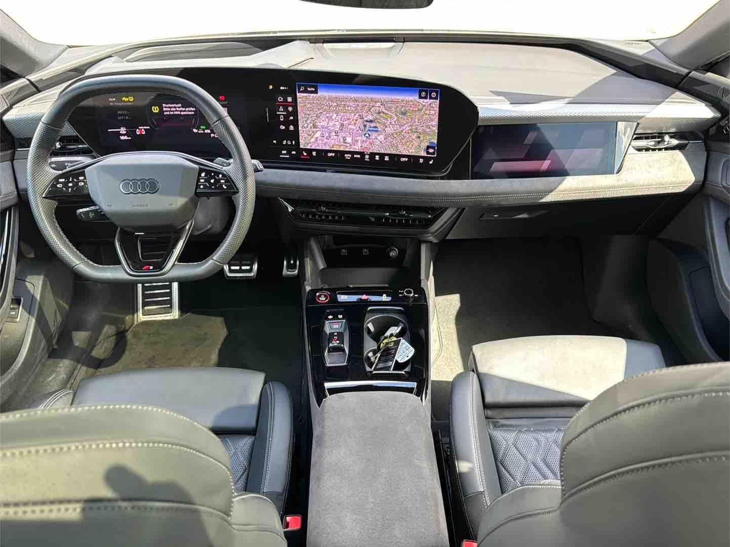 Használt Audi S6 (2025, bézs) – 5. kép