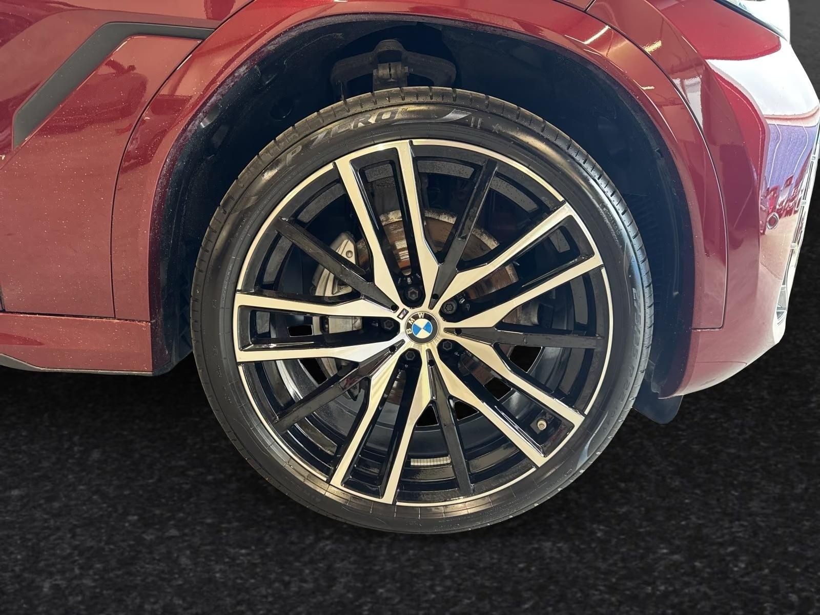 Használt BMW X6 (2025, bordó) – 12. kép