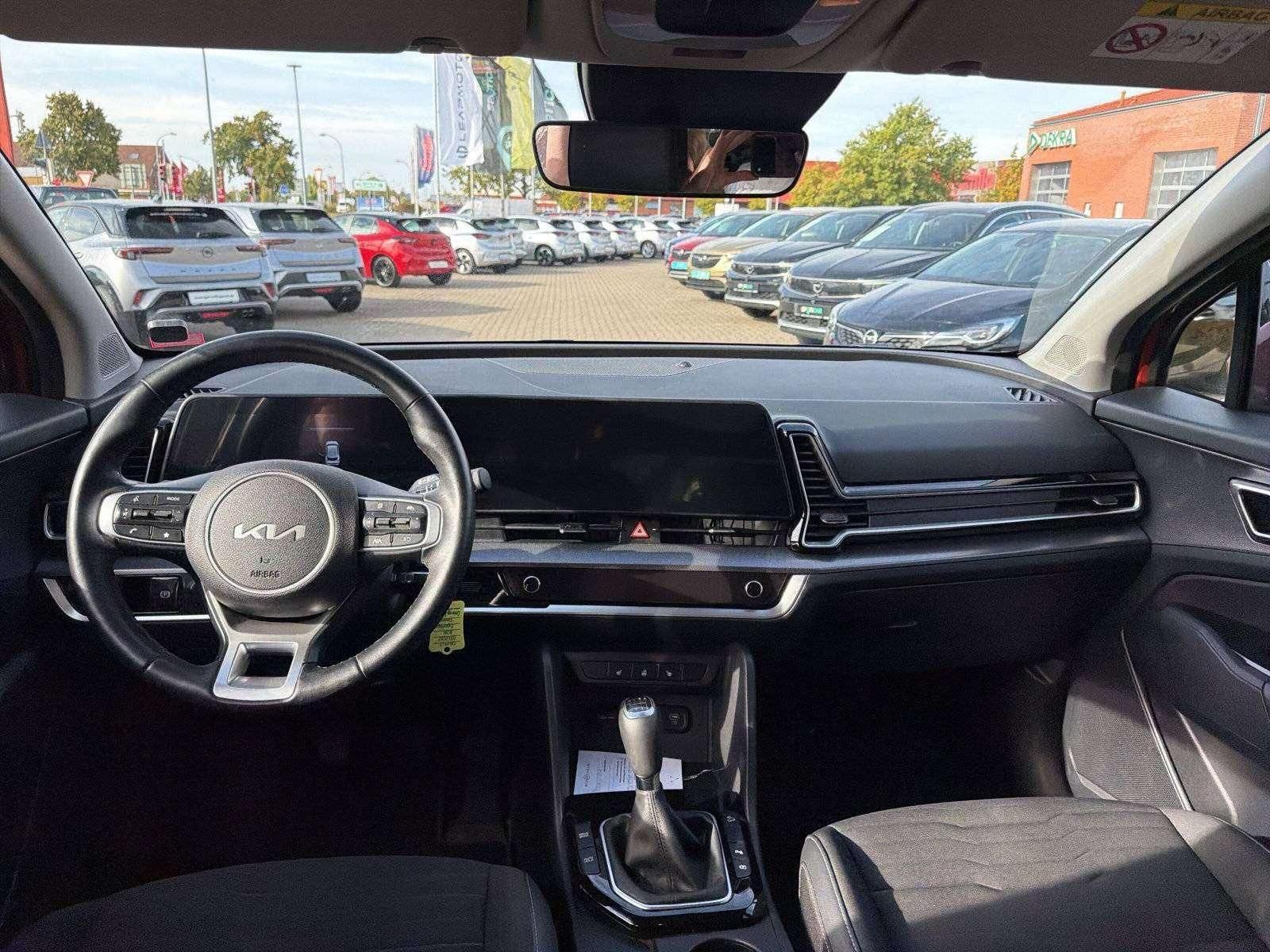 Használt Kia Sportage (2022, narancssárga) – 3. kép