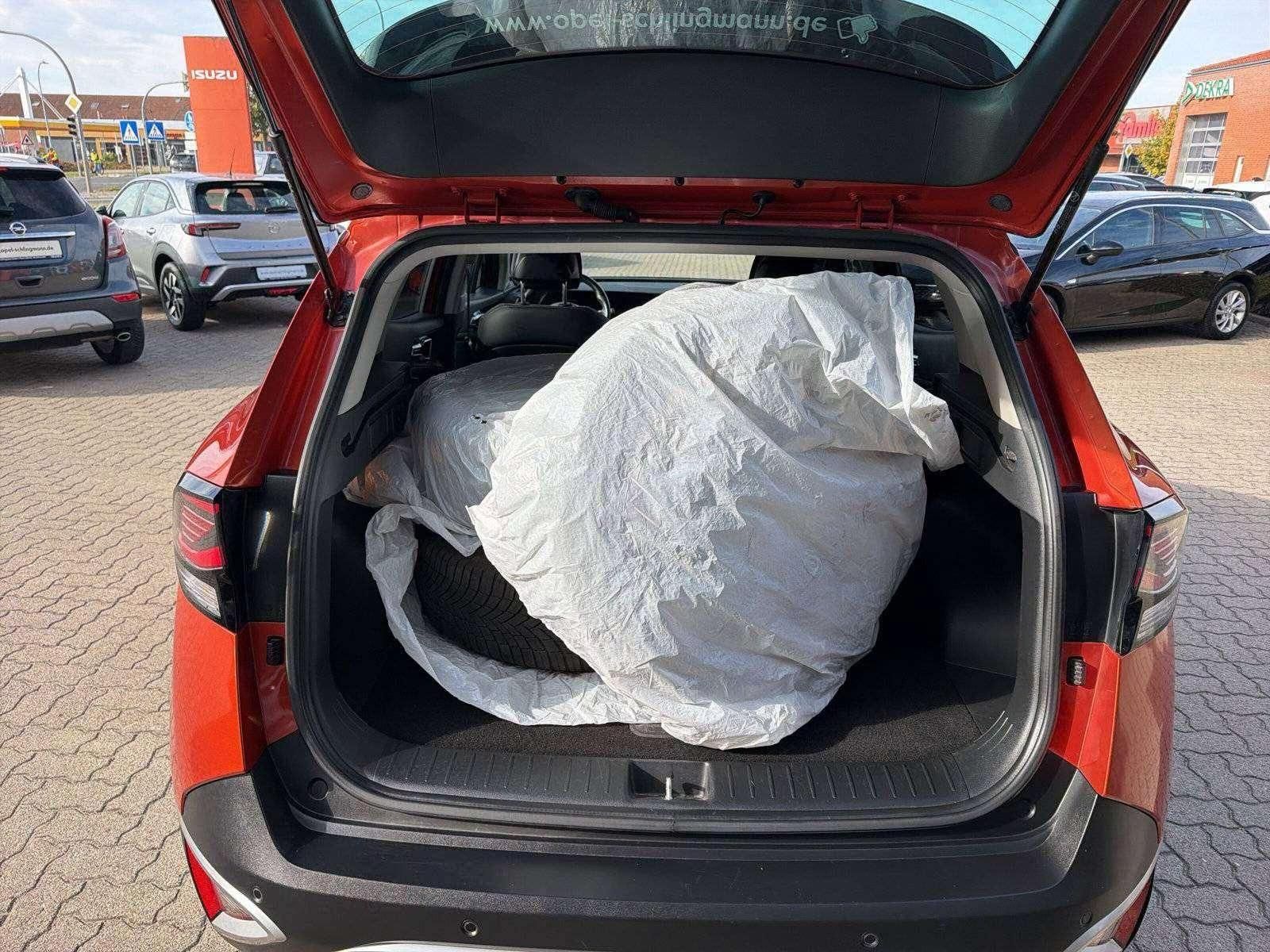 Használt Kia Sportage (2022, narancssárga) – 8. kép