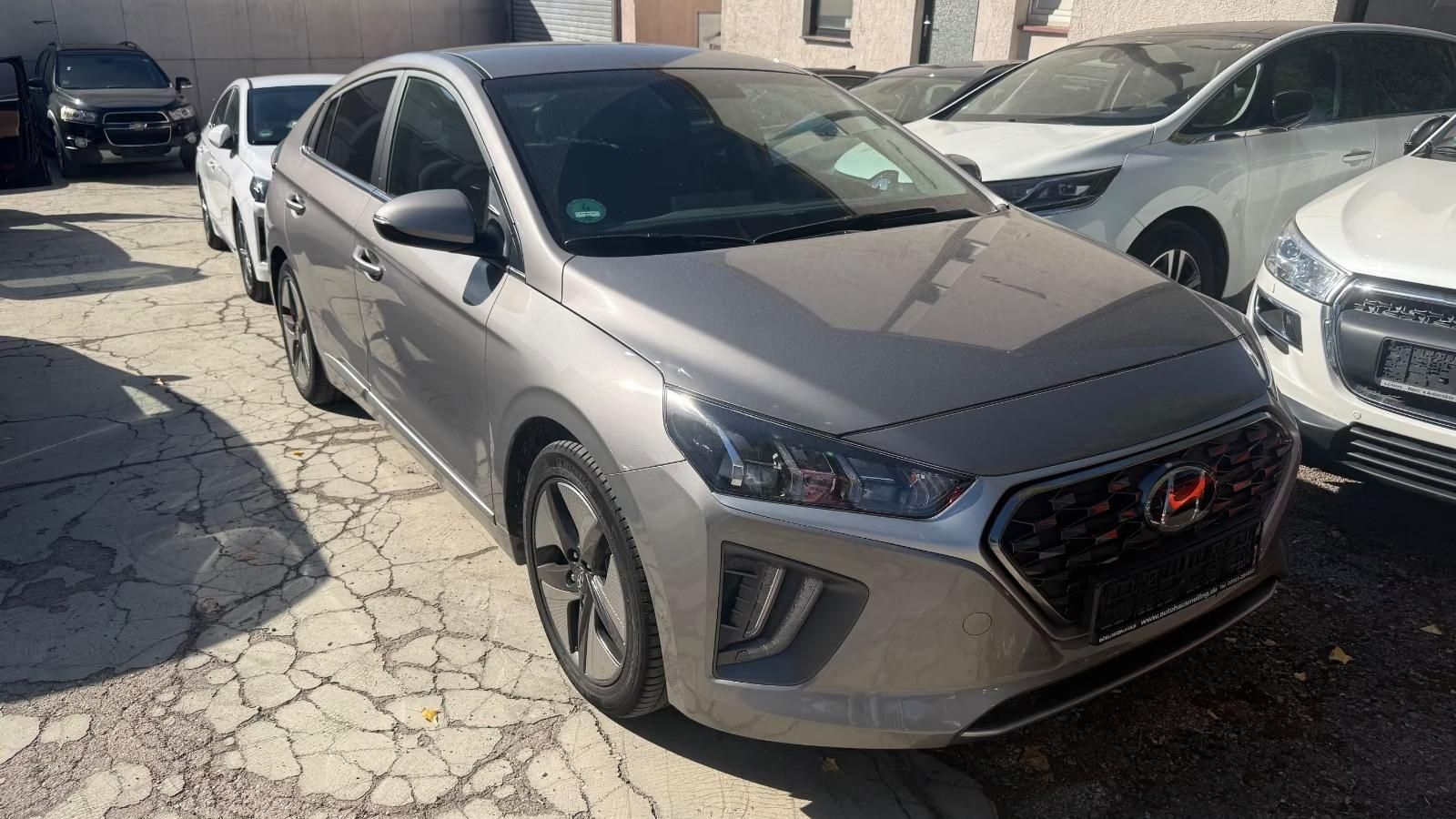Használt Hyundai Ioniq (2022, szürke) – 1. kép