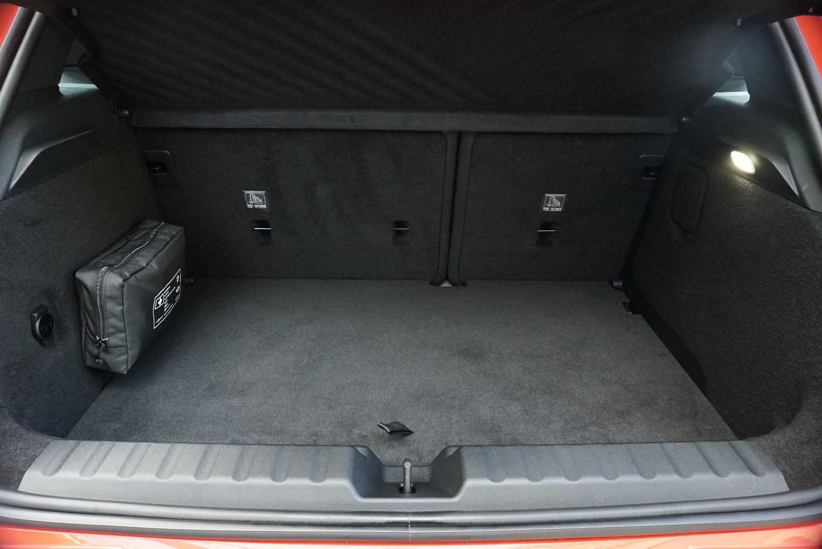 Használt MINI Aceman (2025, piros) – 12. kép