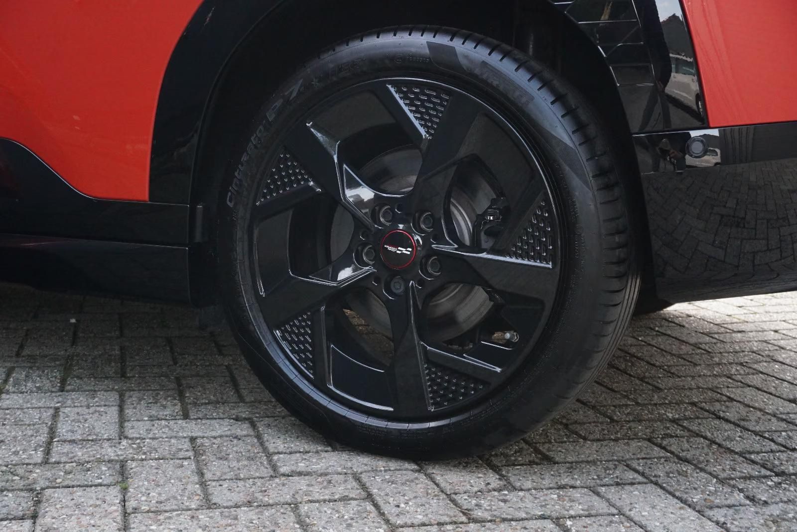 Használt MINI Aceman (2025, piros) – 4. kép