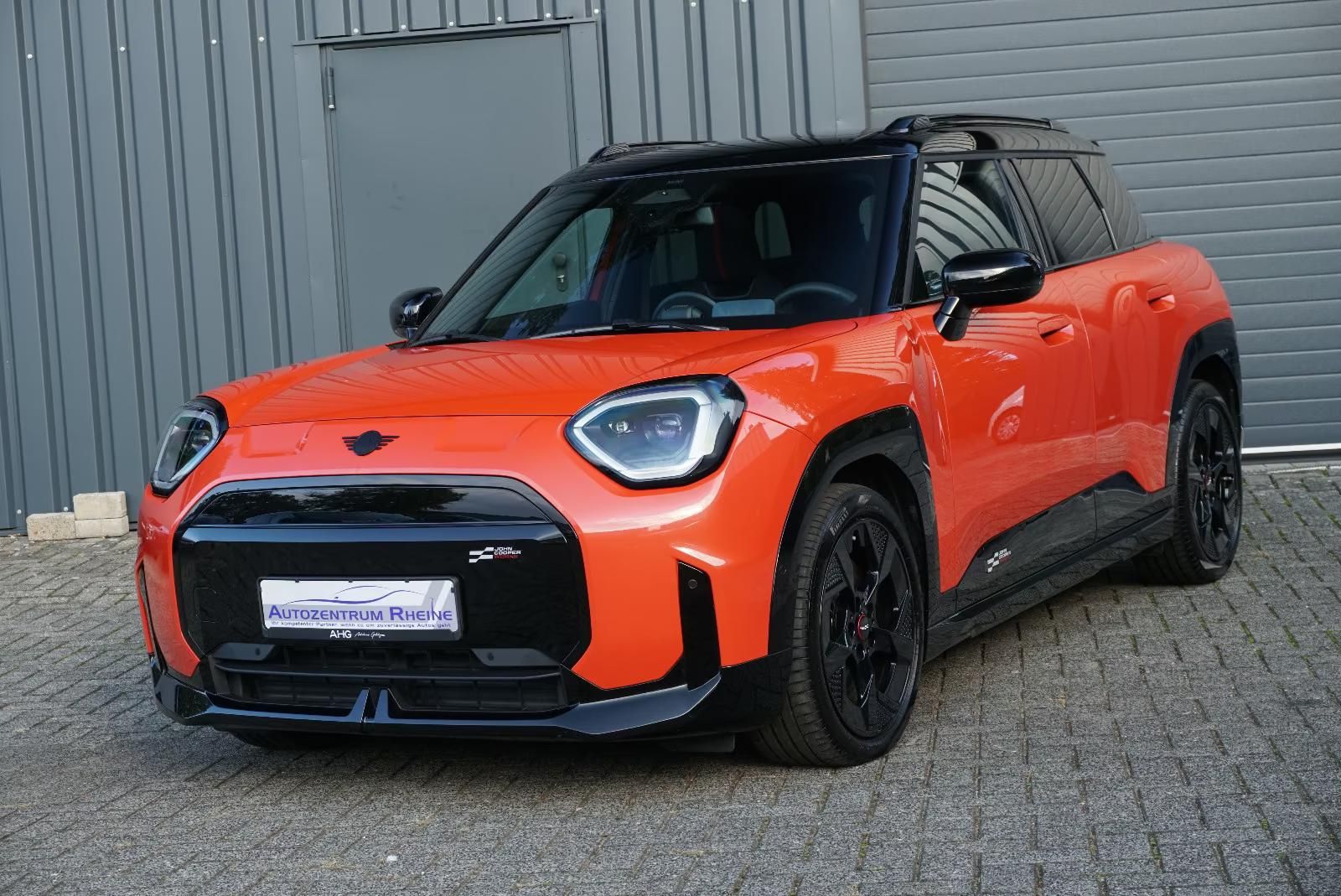 Használt MINI Aceman (2025, piros) – 1. kép