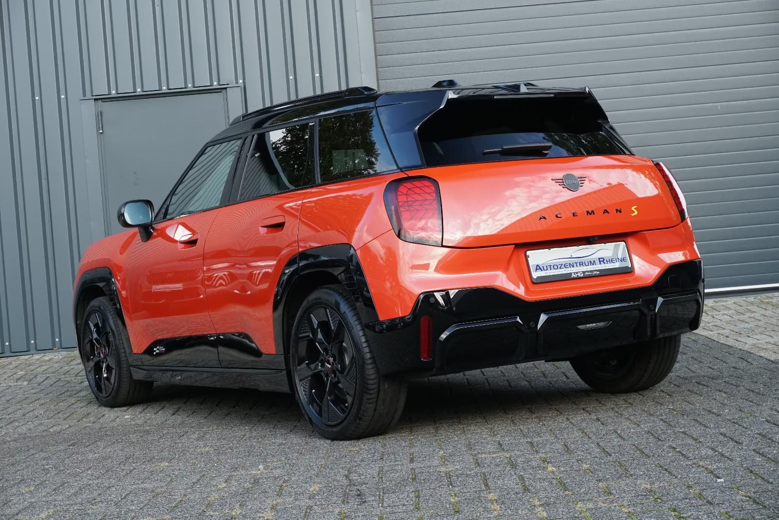 Használt MINI Aceman (2025, piros) – 11. kép