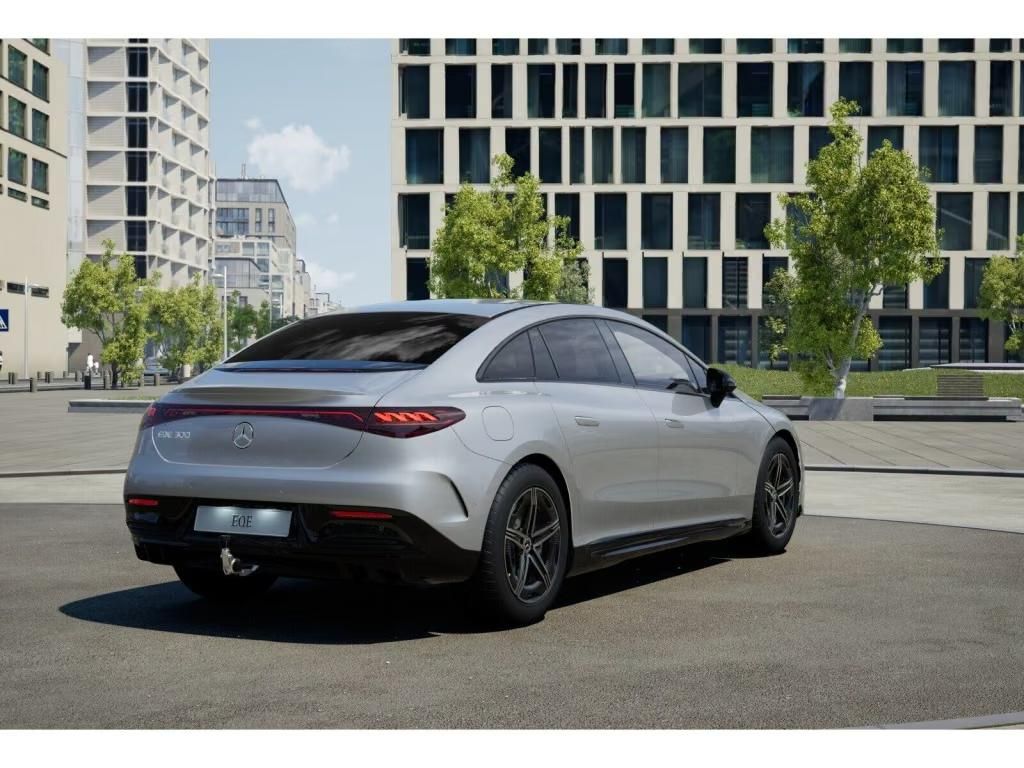 Használt Mercedes-Benz EQE (2023, ezüst) – 6. kép