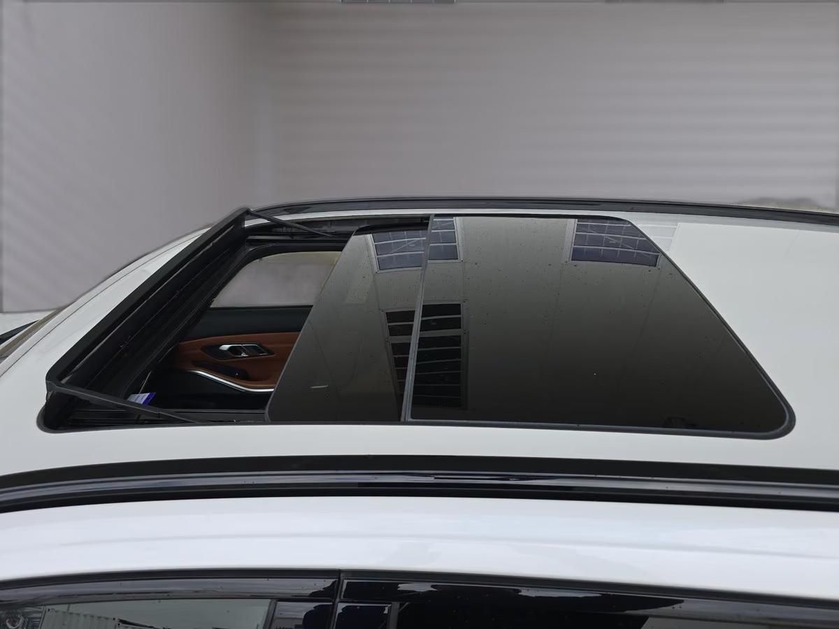 Használt Alpina B3 (2021, fehér) – 10. kép